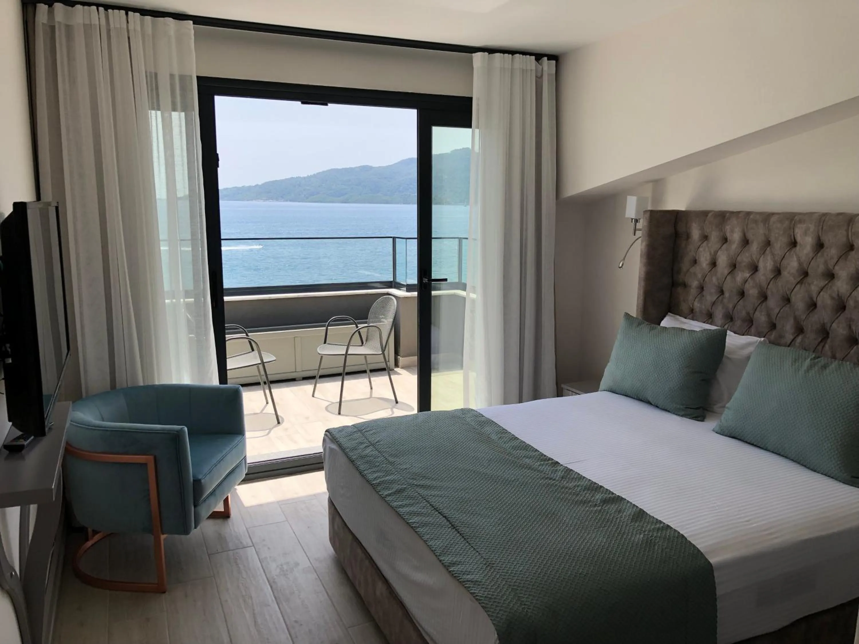 Balcony/Terrace in Yunus Hotel