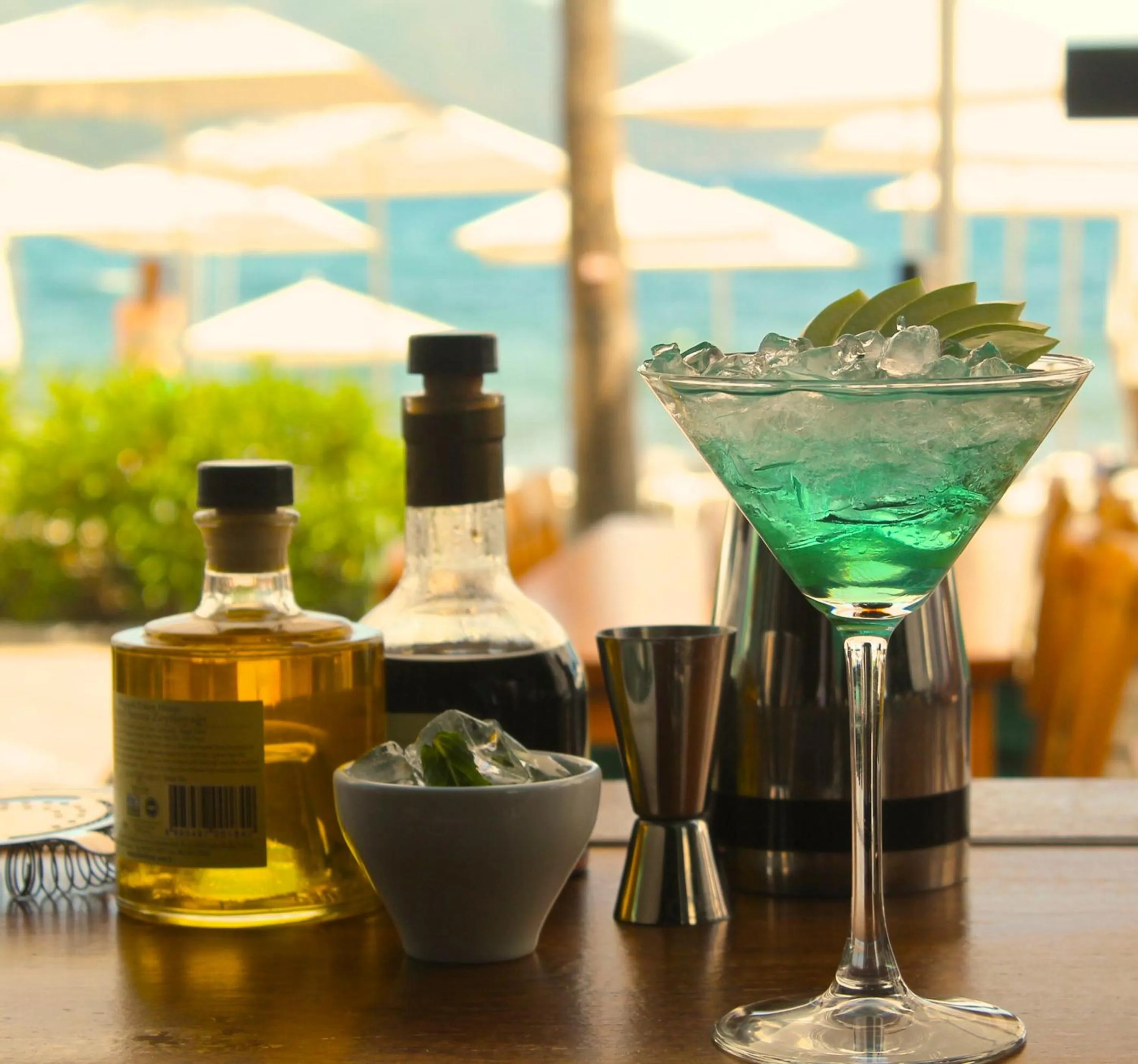 Lounge or bar in Yunus Hotel