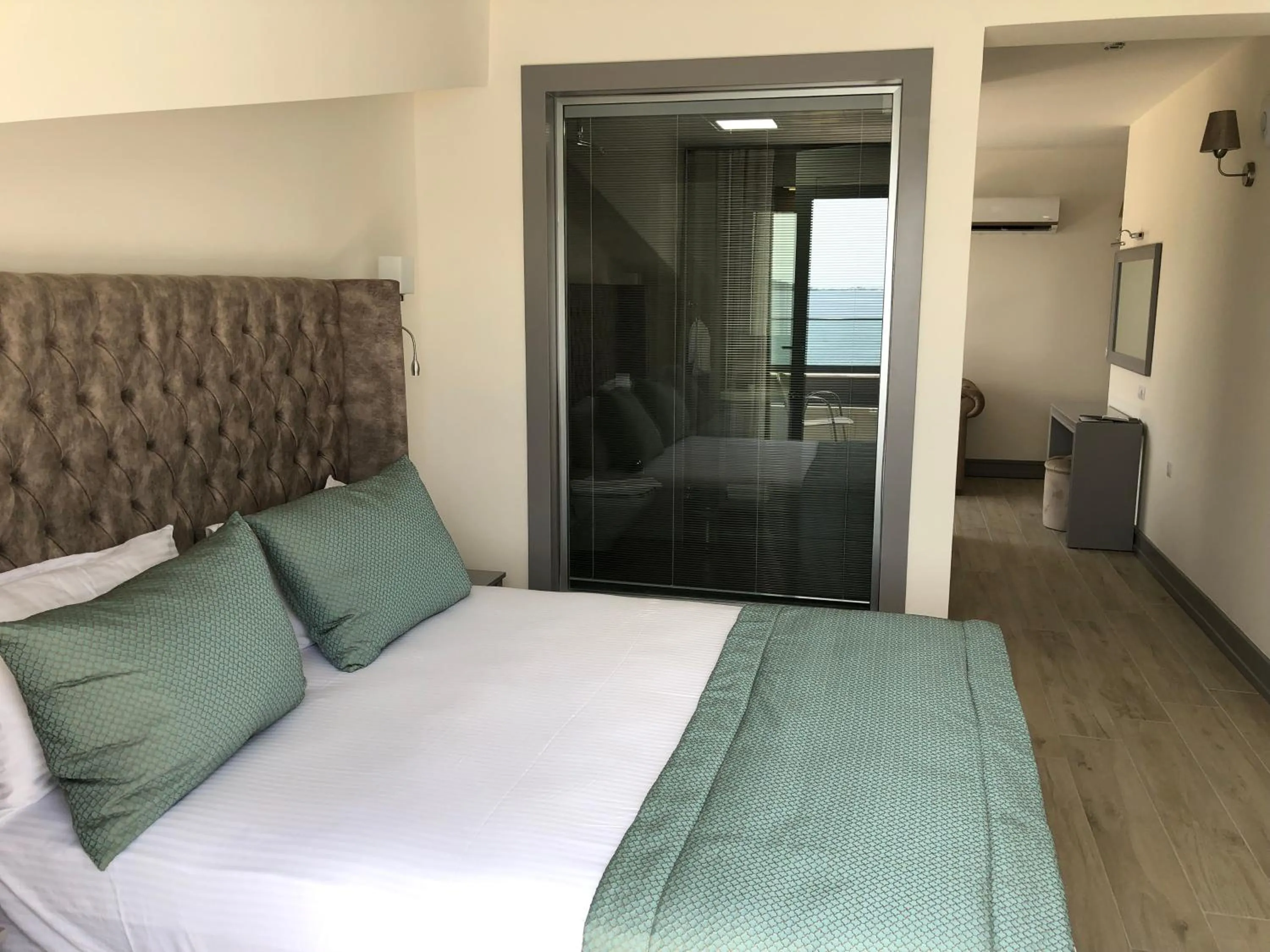 Bedroom in Yunus Hotel