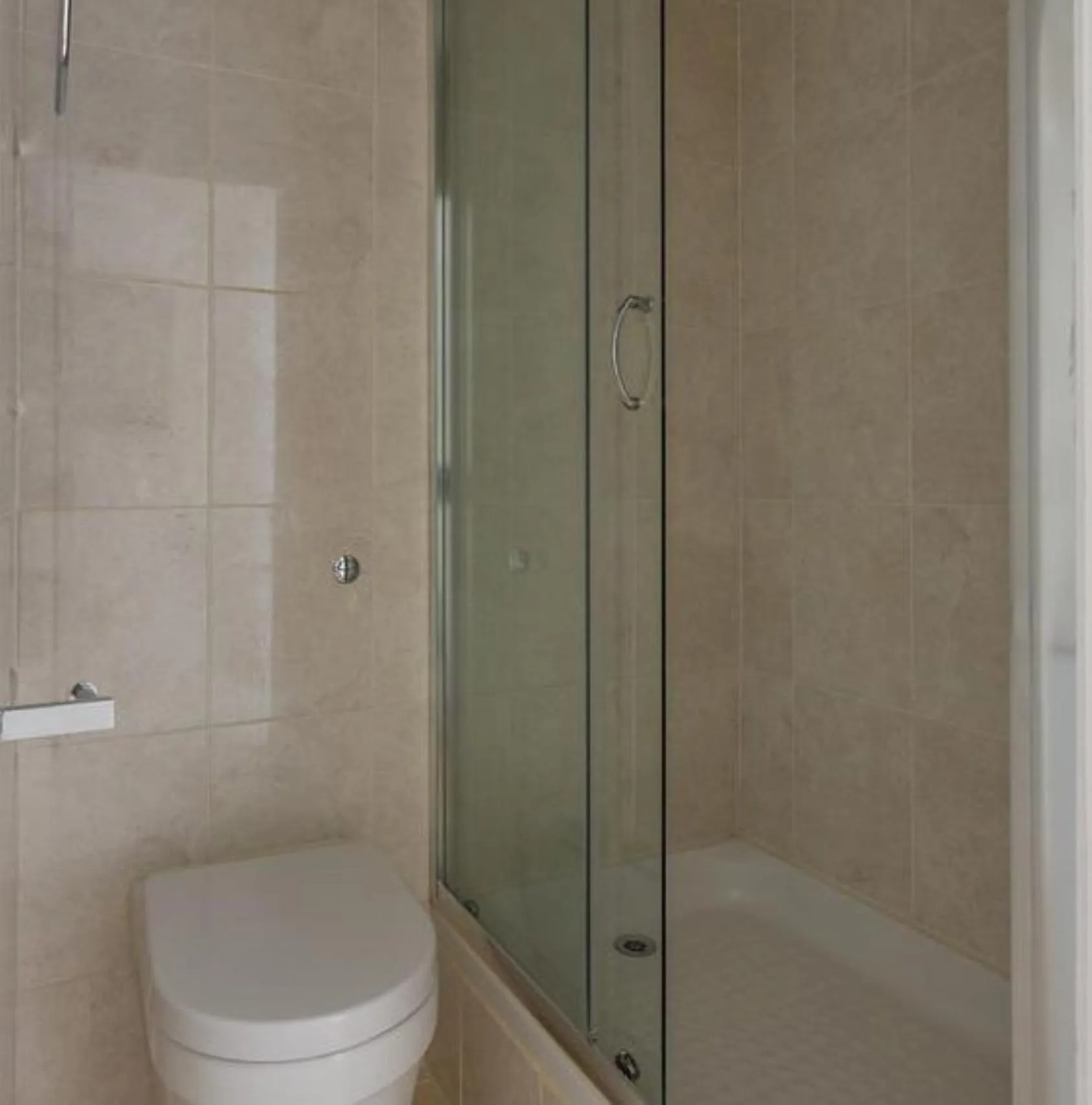 Shower in Central London Luxury 3BR Flat Elegant Duplex Gem