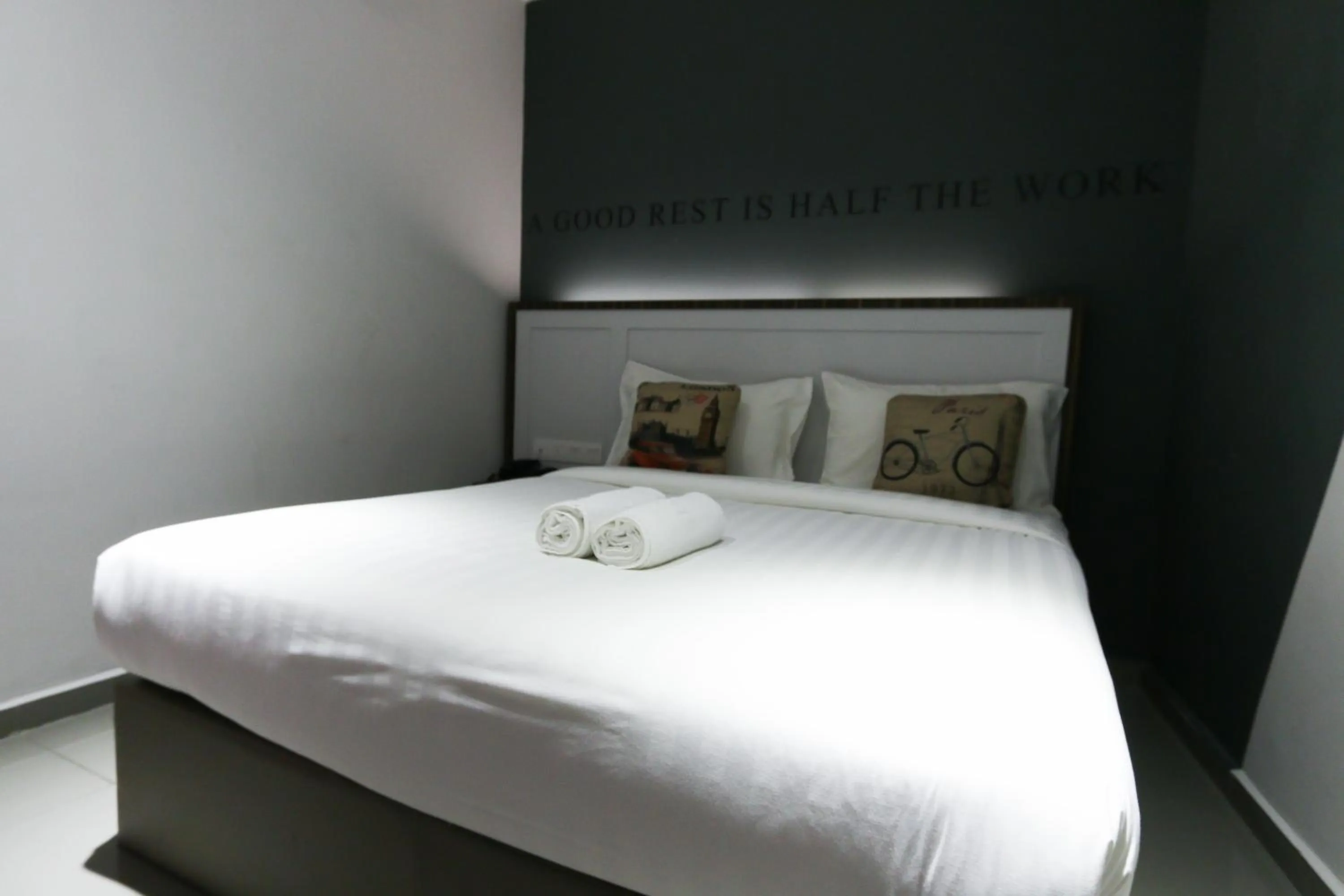 Bed in Hotel 99 Kota Kemuning