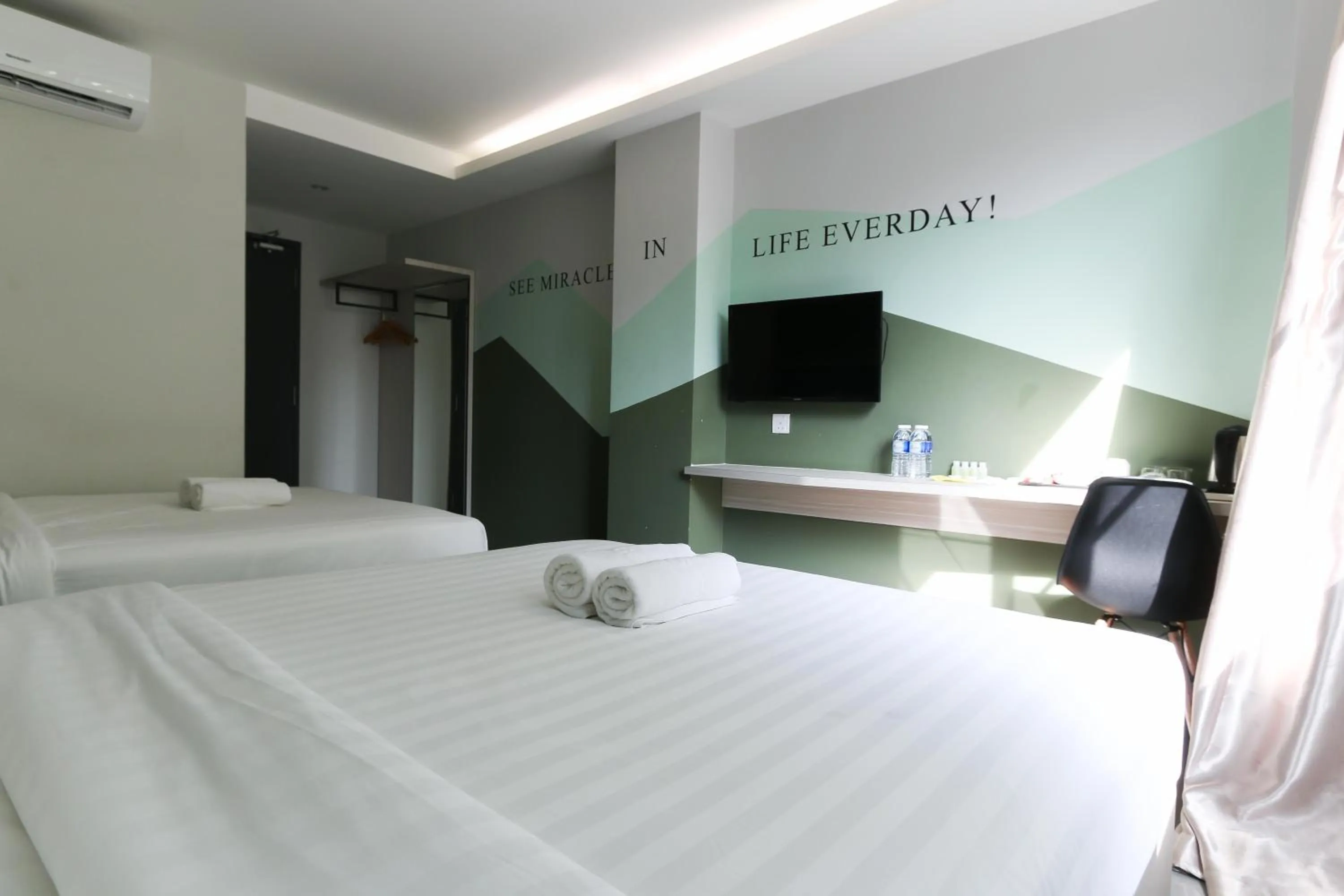 Bed in Hotel 99 Kota Kemuning