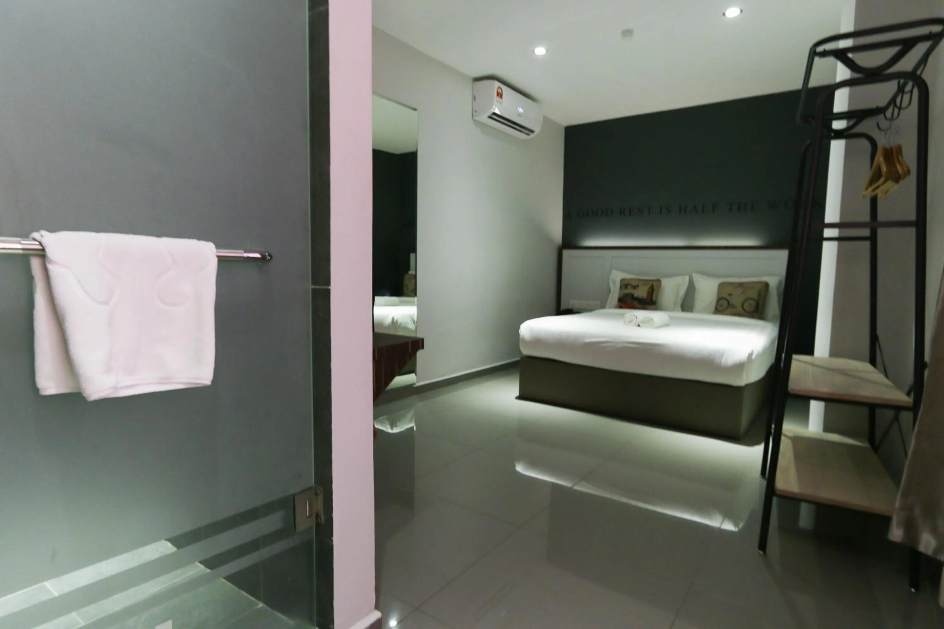 Bed in Hotel 99 Kota Kemuning