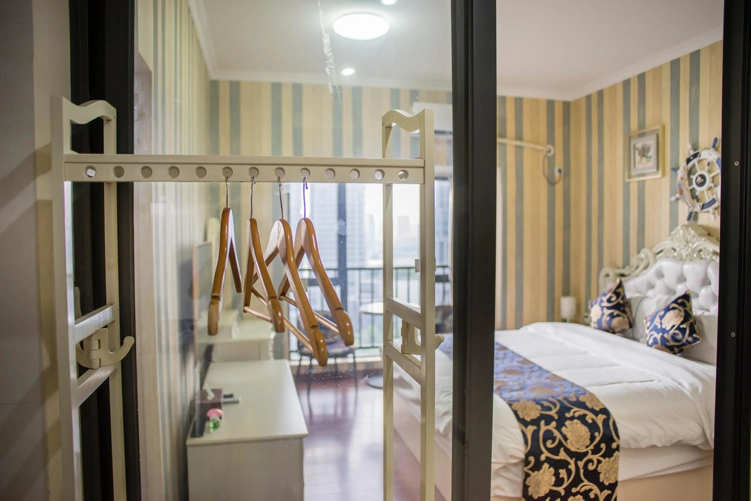 Bed in Xing Yu Legend Service Apartment Canton Fair Branch