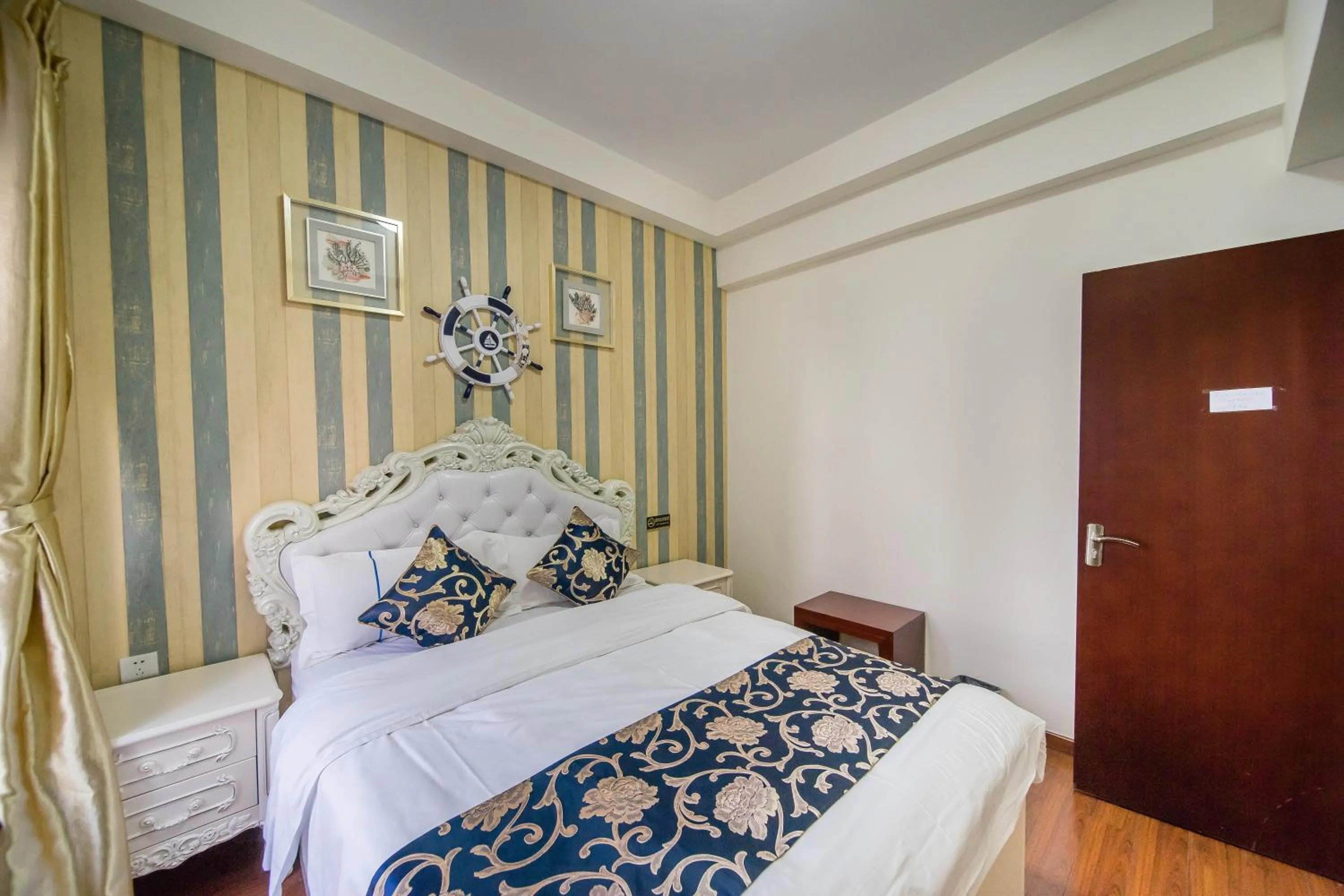 Bed in Xing Yu Legend Service Apartment Canton Fair Branch