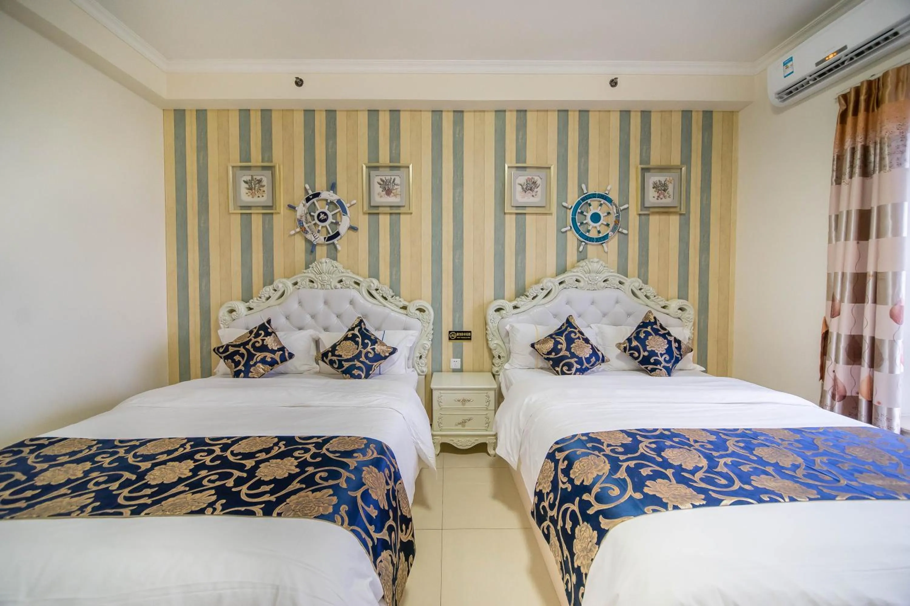 Bed in Xing Yu Legend Service Apartment Canton Fair Branch