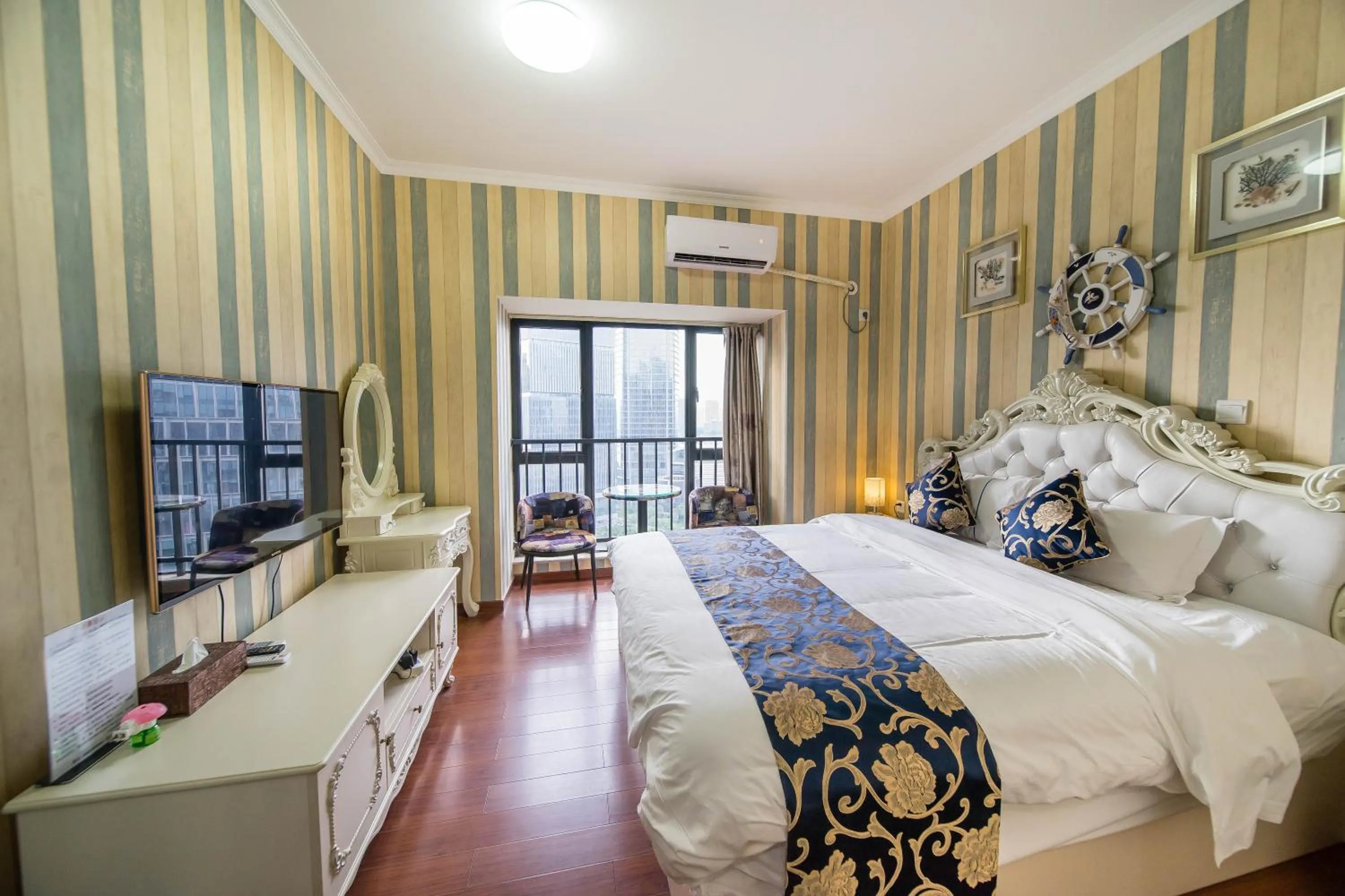 Bed in Xing Yu Legend Service Apartment Canton Fair Branch