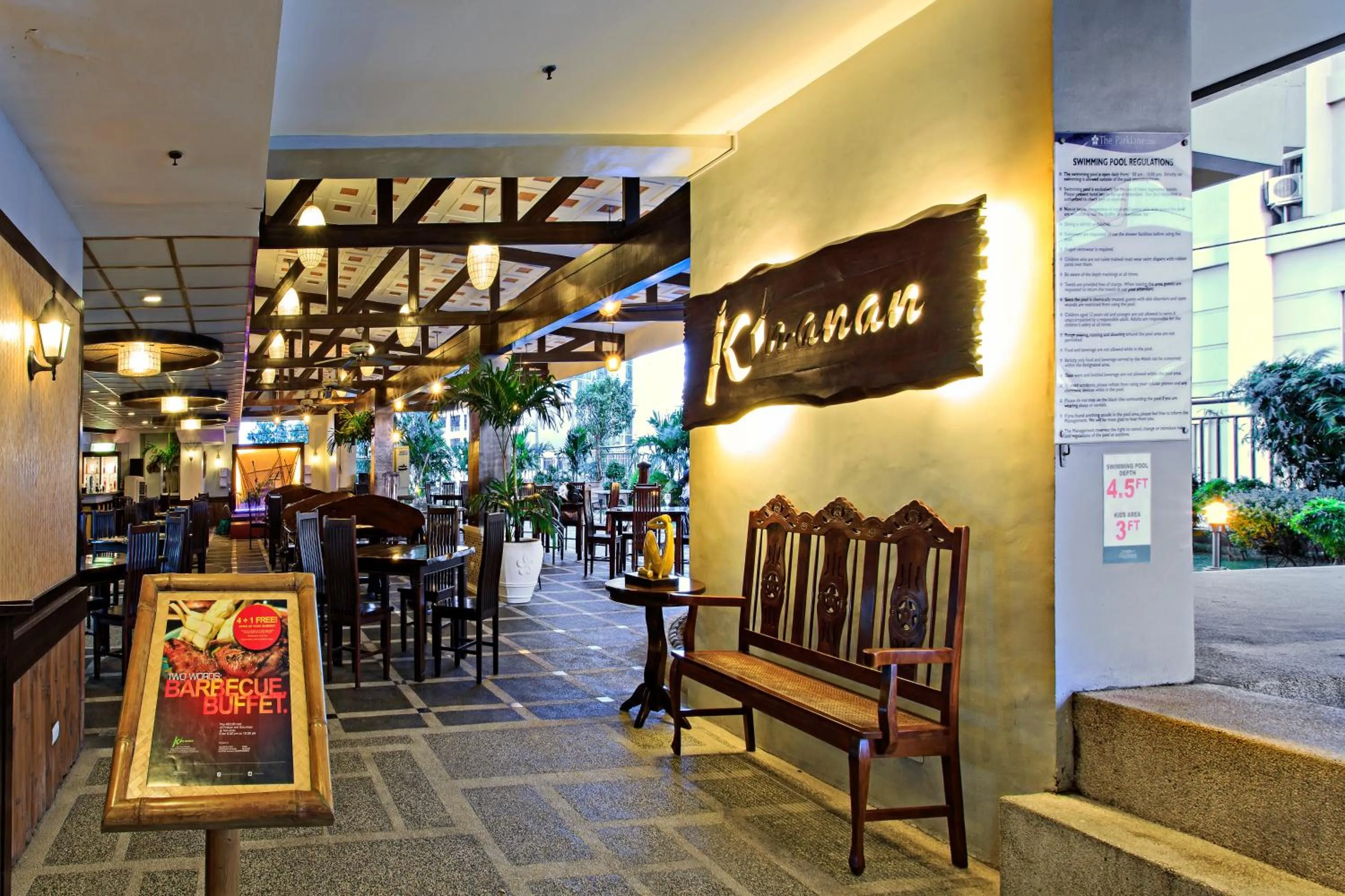 Restaurant/places to eat in Cebu Parklane International Hotel
