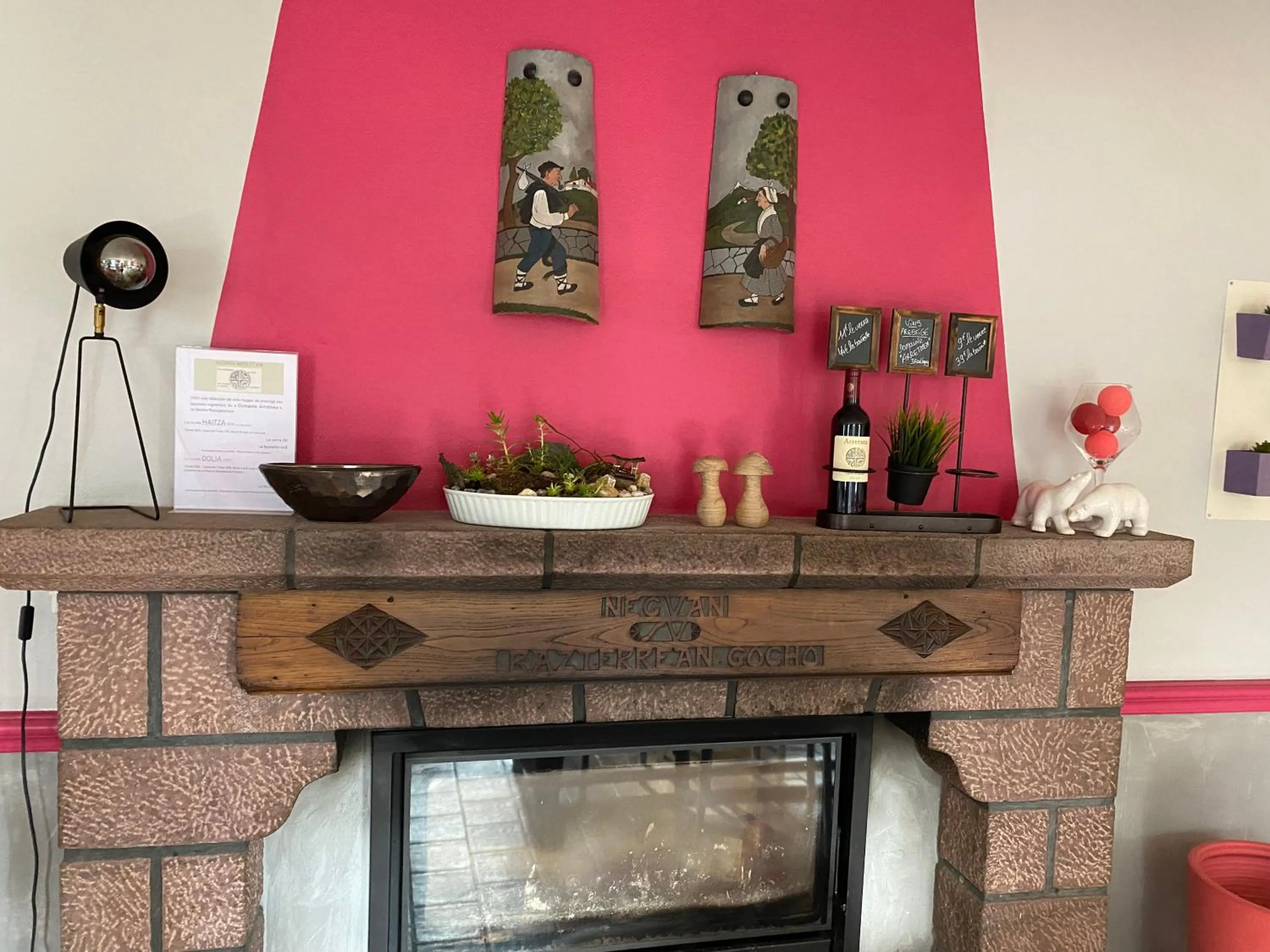 flat iron in Hôtel Juantorena