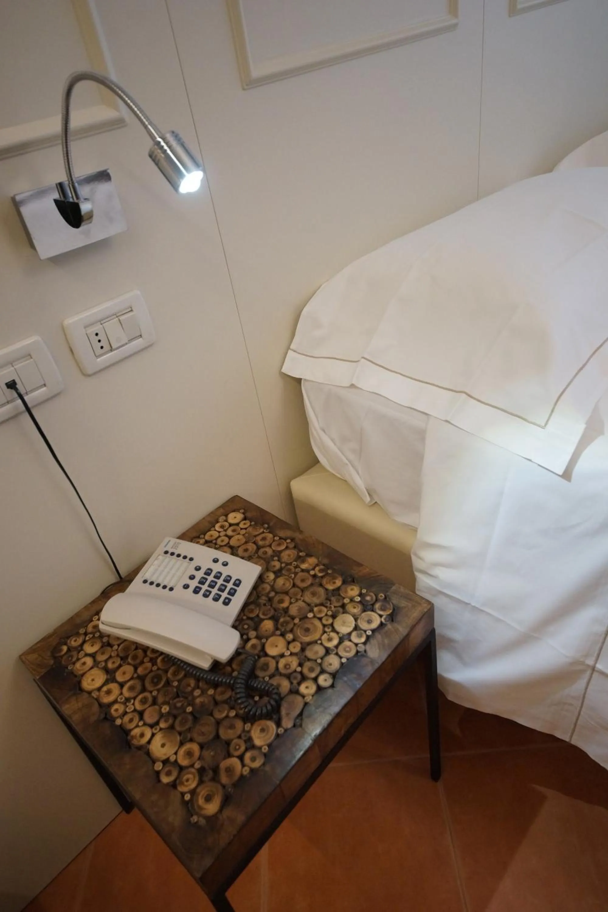 Bedroom, Bed in Albergo Morandi