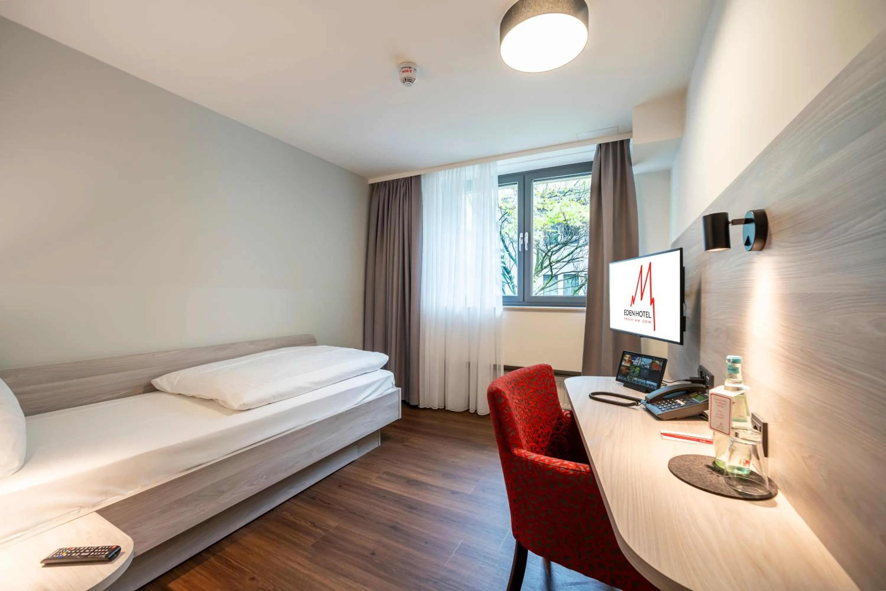 Bed in Eden Hotel Früh am Dom