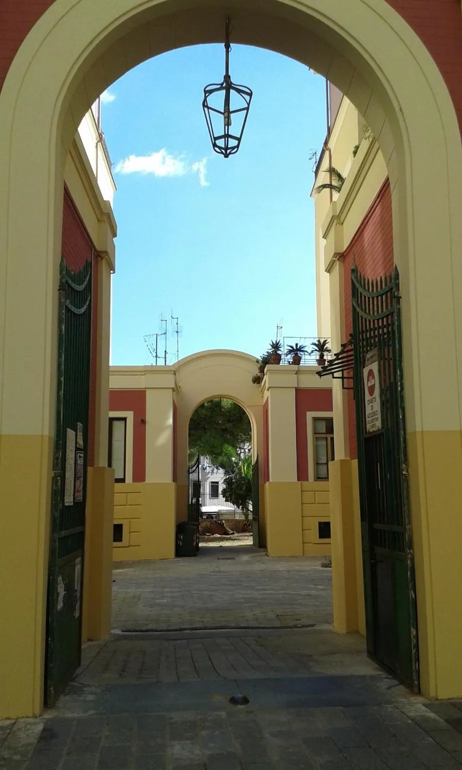 Facade/entrance in Primo Posto
