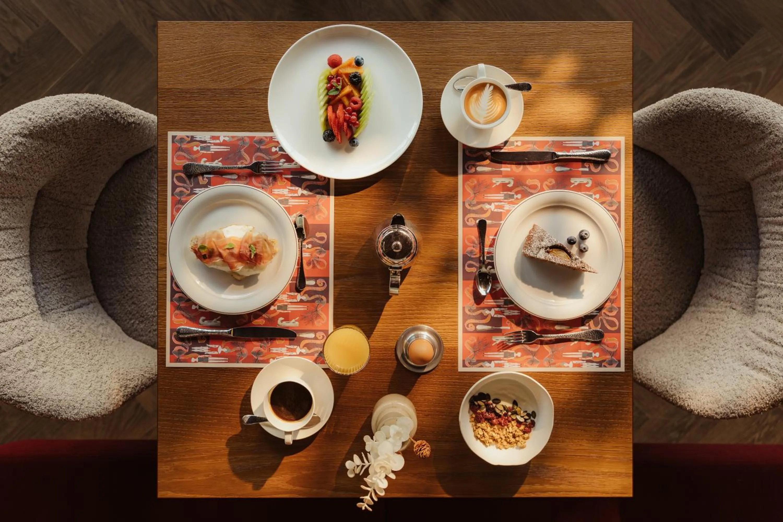 The Oswald Grand Hotel