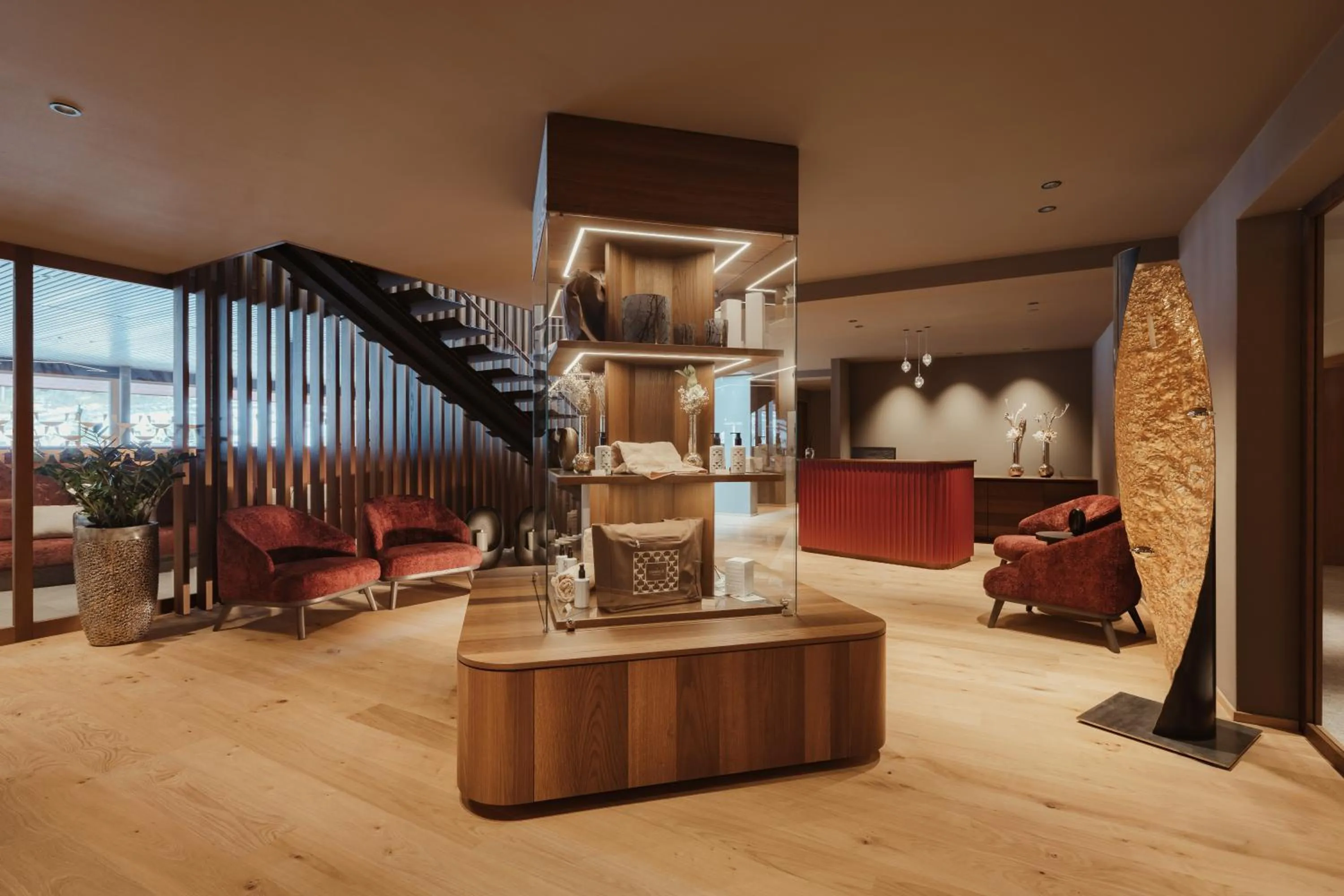 The Oswald Grand Hotel