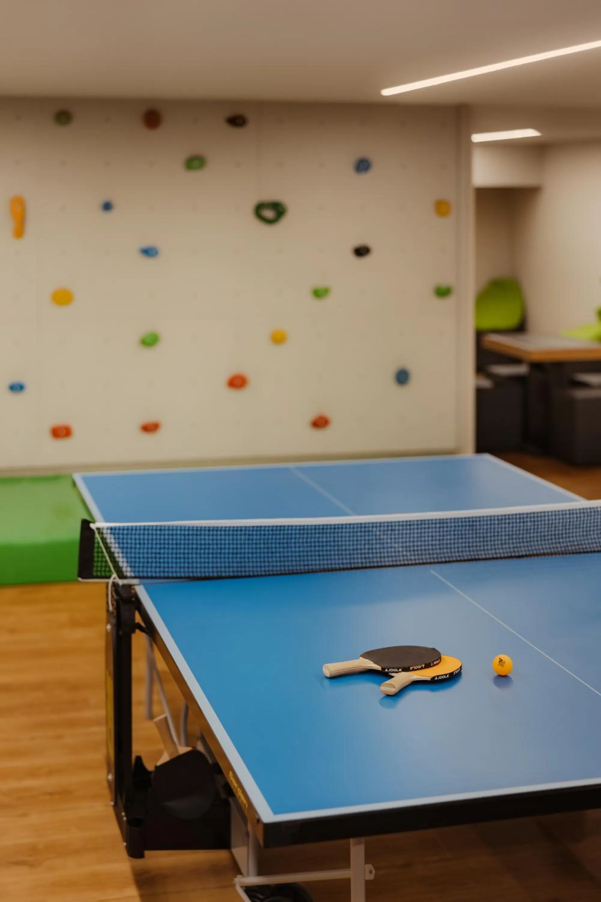 The Oswald Grand Hotel