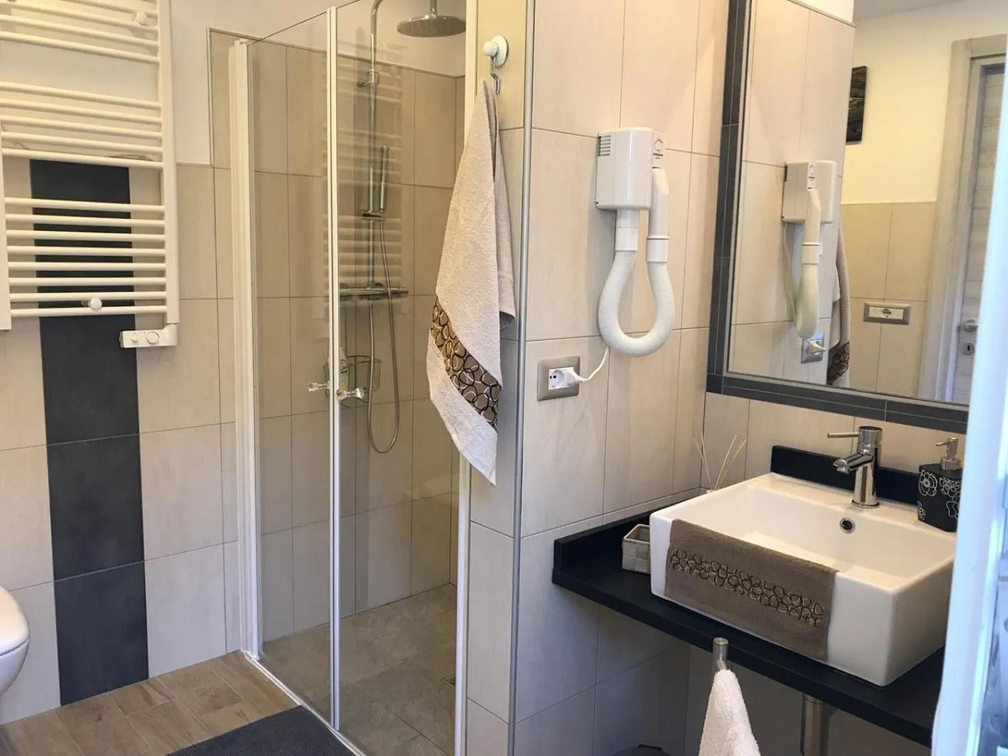 Shower in Casa Soave B&B