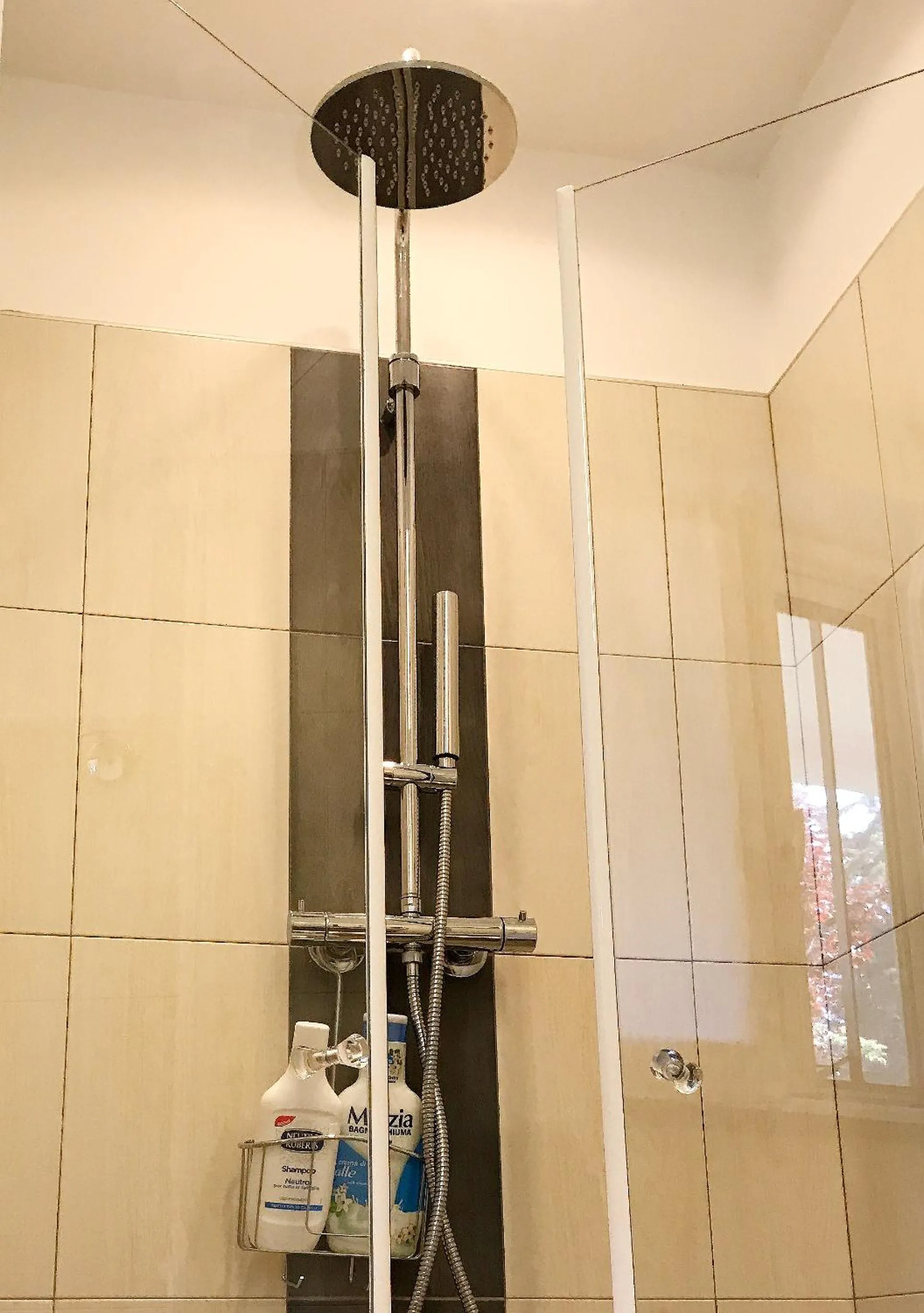 Shower in Casa Soave B&B