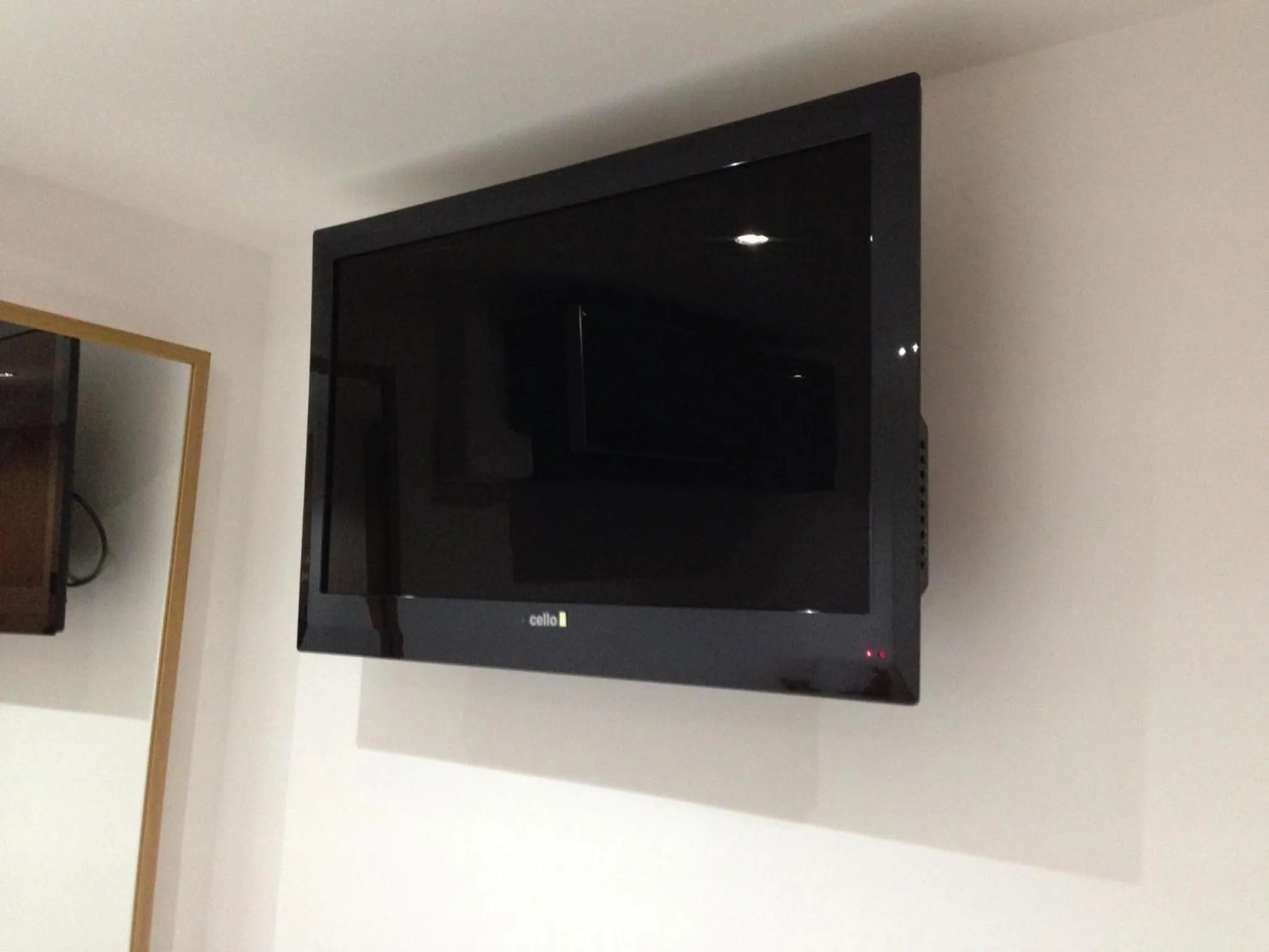 TV and multimedia in The Podworks Hotel