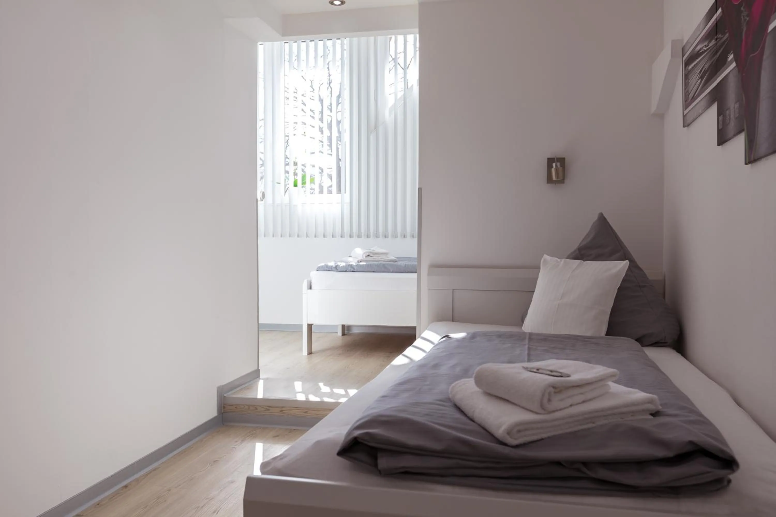 Bed in Hotel Rühen, 24 Stunden Check in, Küche, kostenfreie Parkplätze