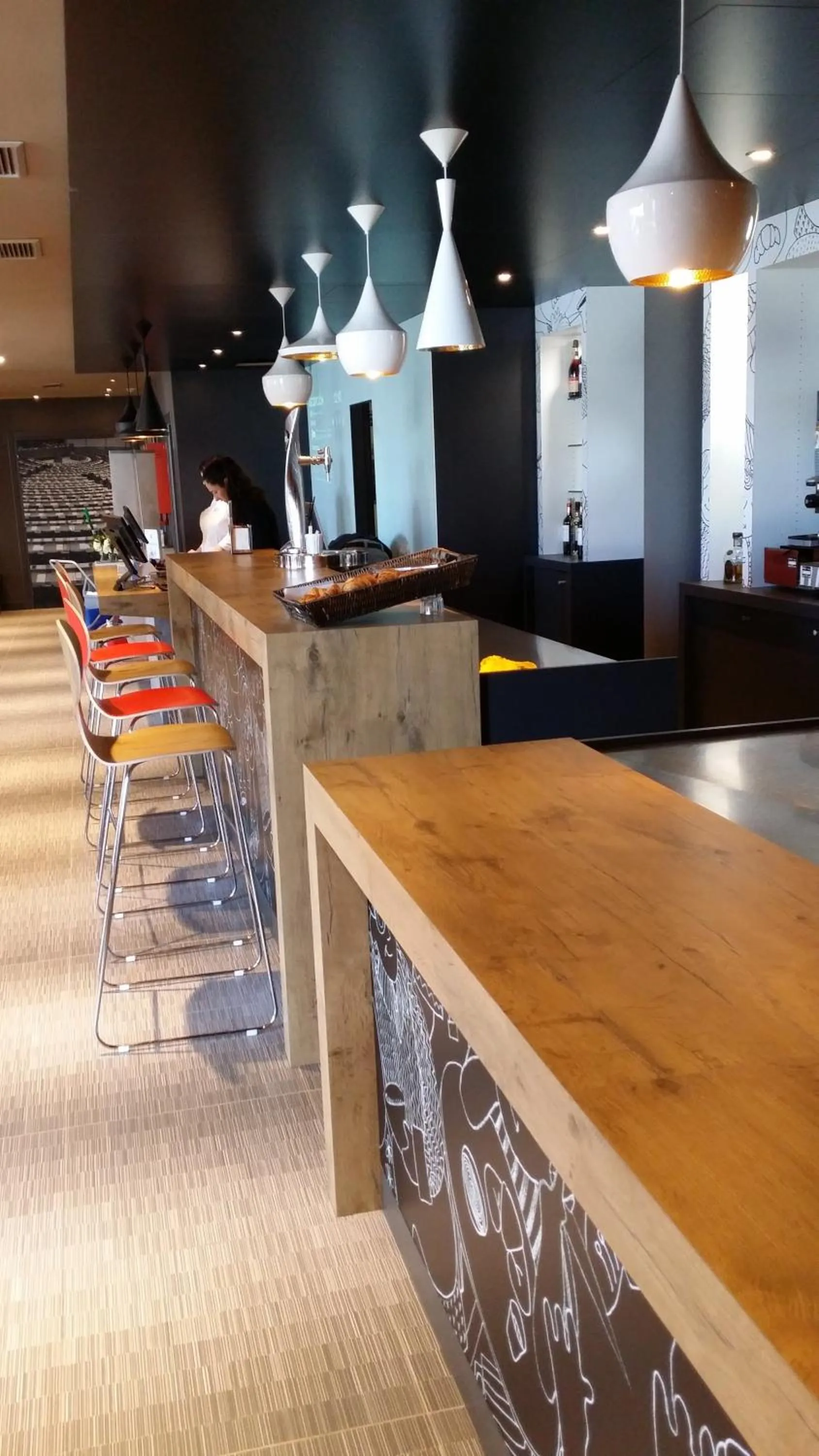 Lobby or reception in Ibis Irun