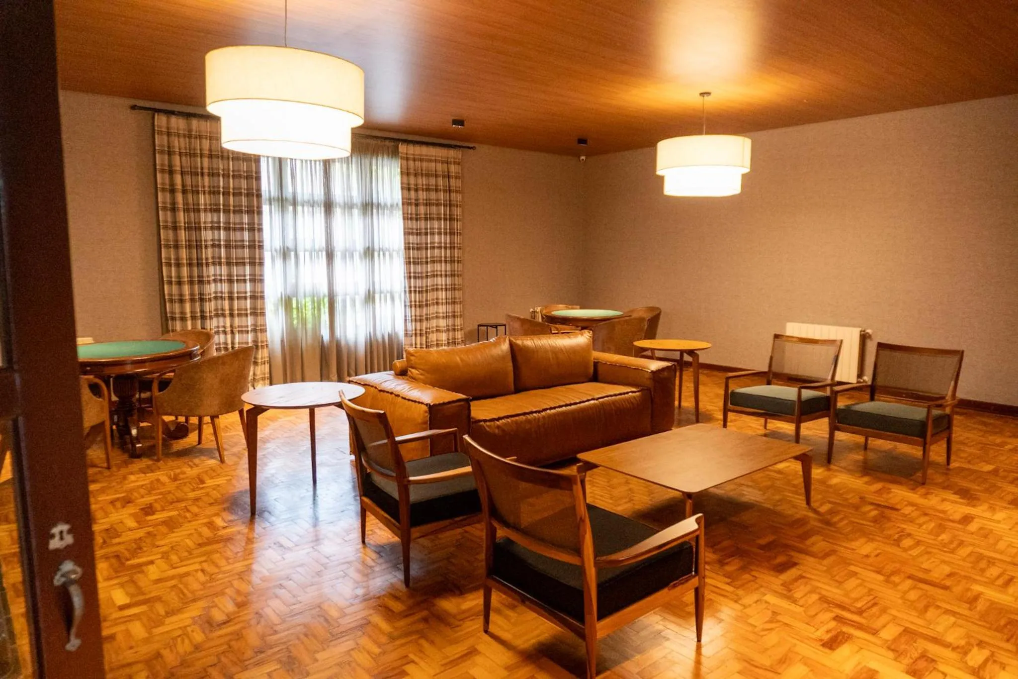 Property building in Hotel Vila Inglesa