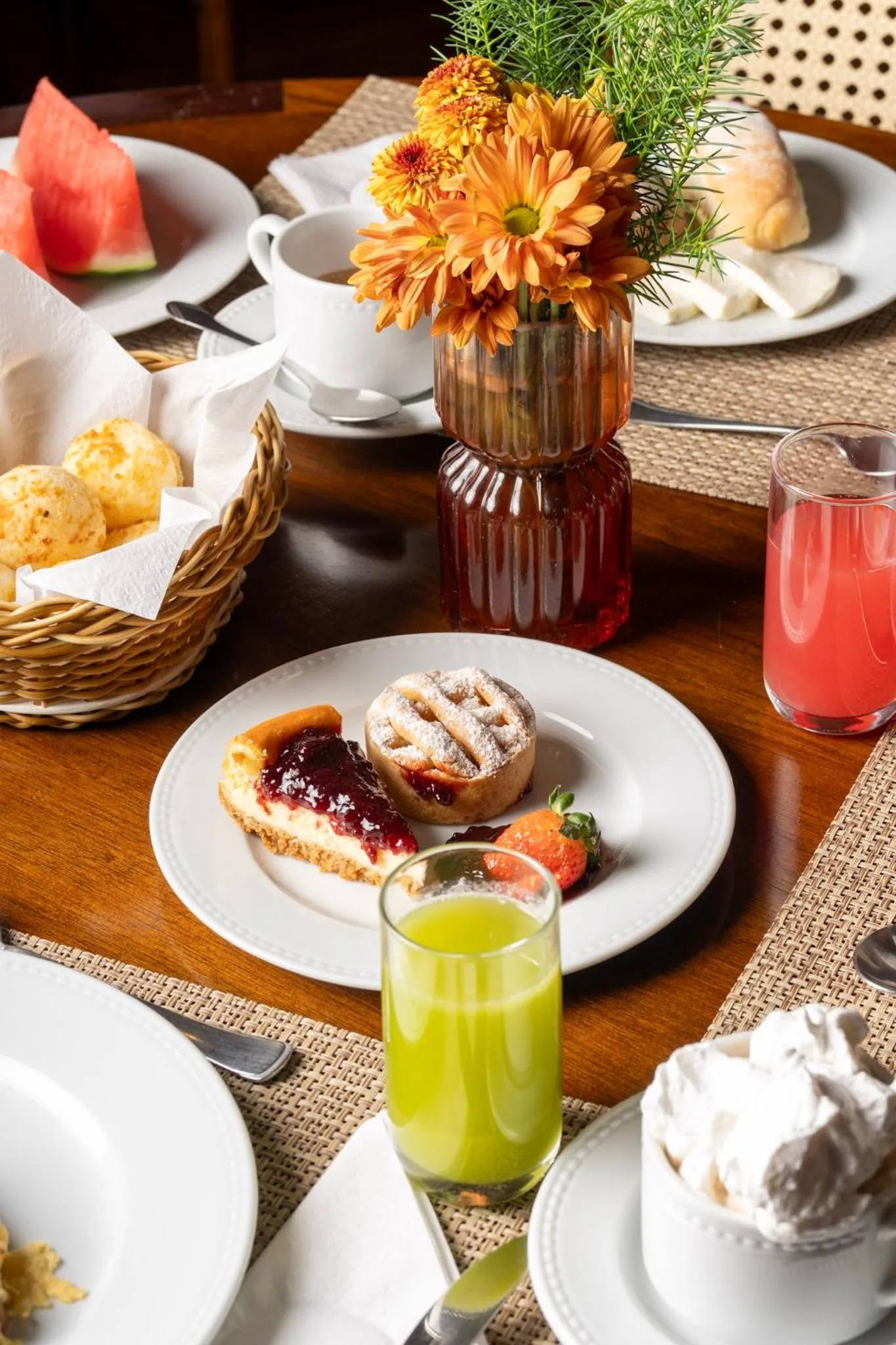 Restaurant/places to eat in Hotel Vila Inglesa