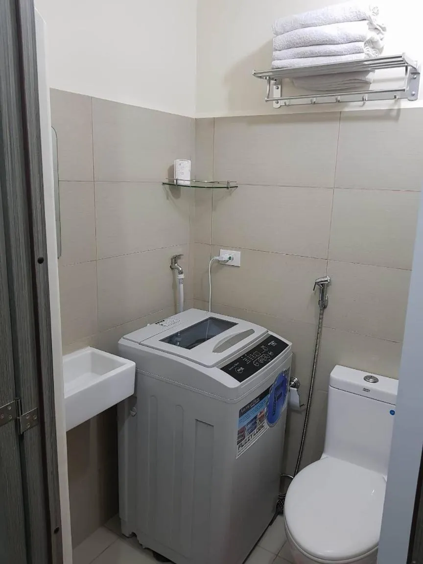 AED Manila Bay view at Green Residences