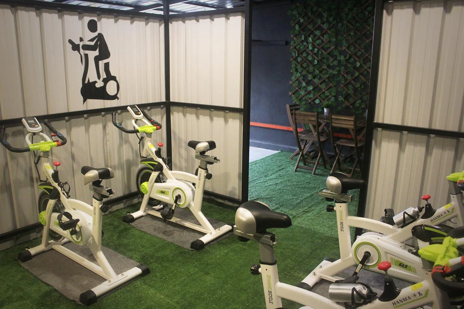 Fitness centre/facilities in Vertilex Hotel