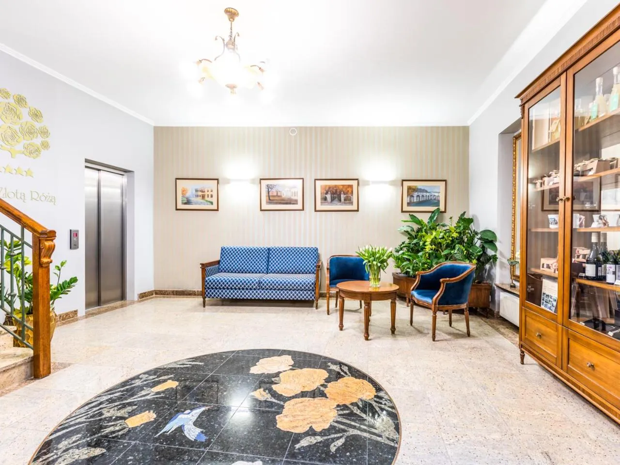Living room in Hotel Pod Złotą Różą