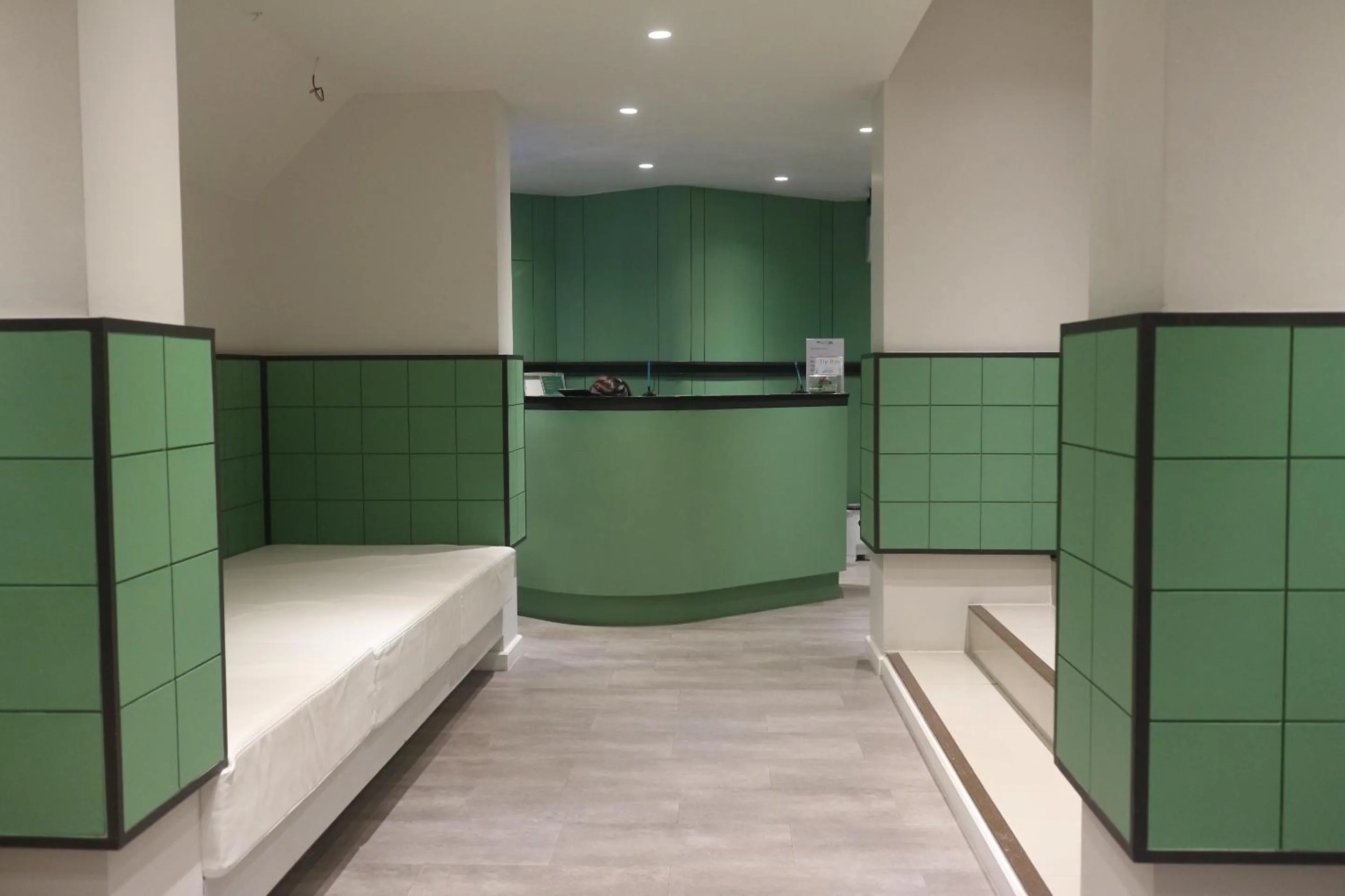 Lobby or reception, Bed in L42 Hostel Suvarnabhumi Airport