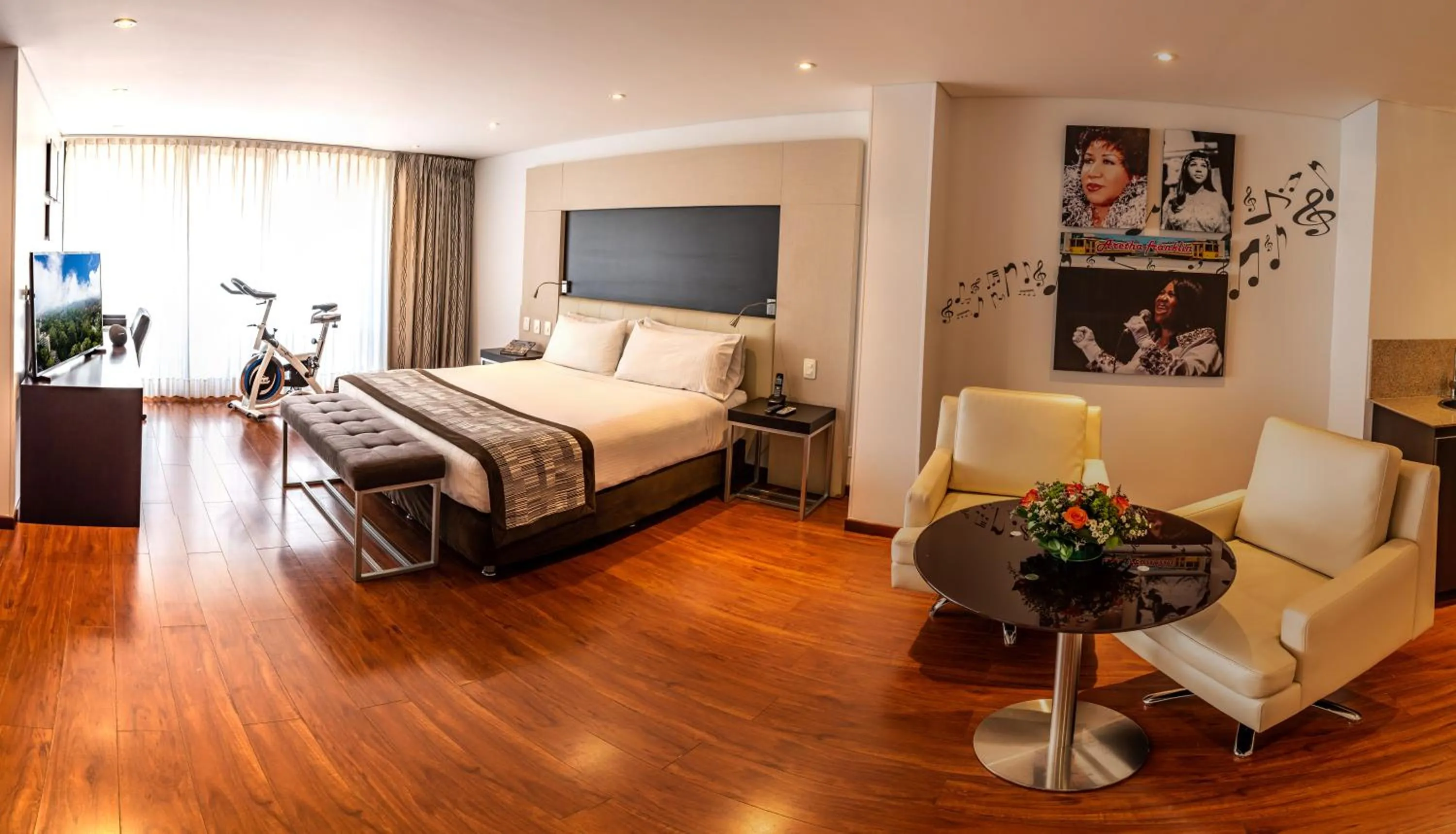 Living room, Bed in Hotel Jazz Apartments