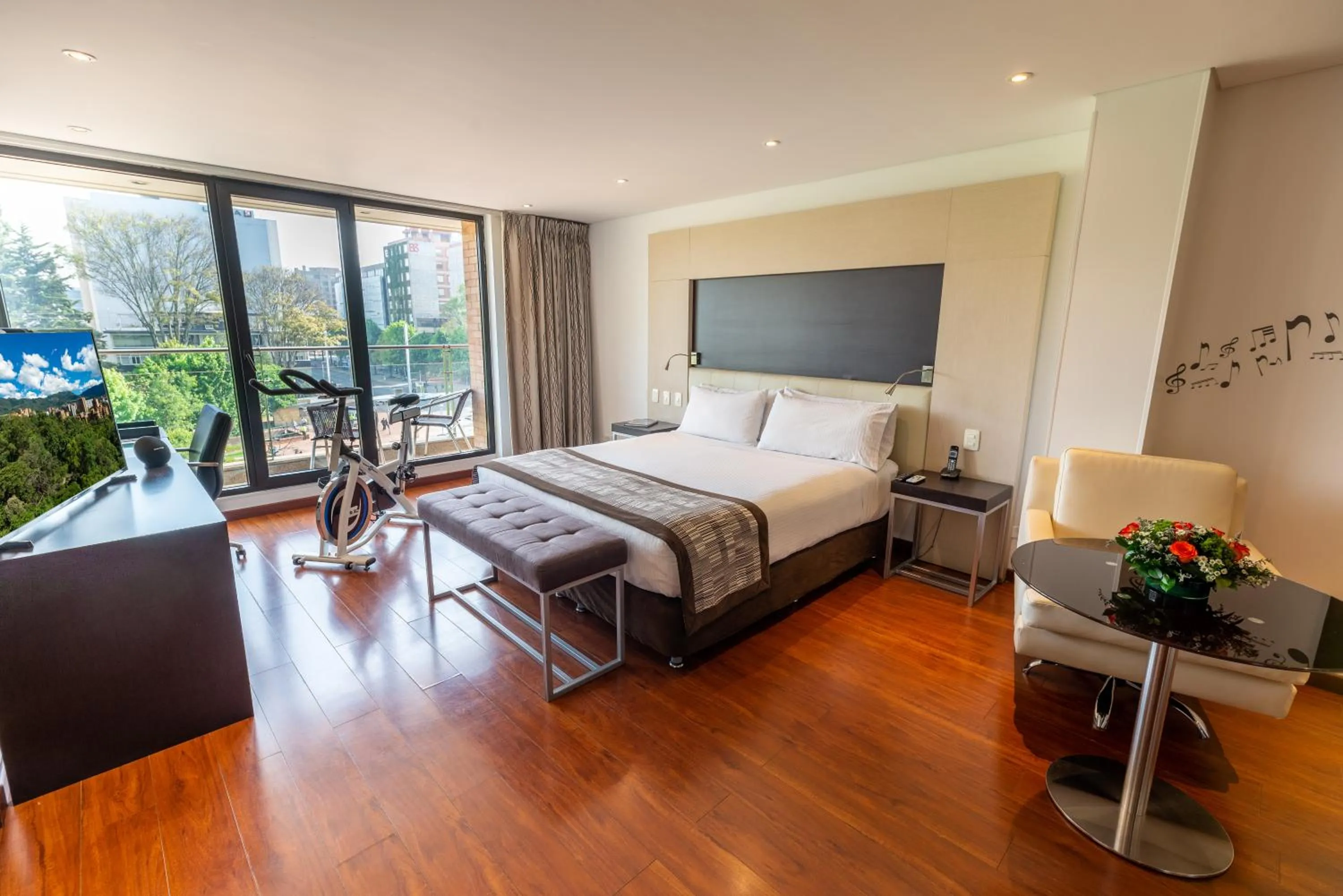 Bed in Hotel Jazz Apartments