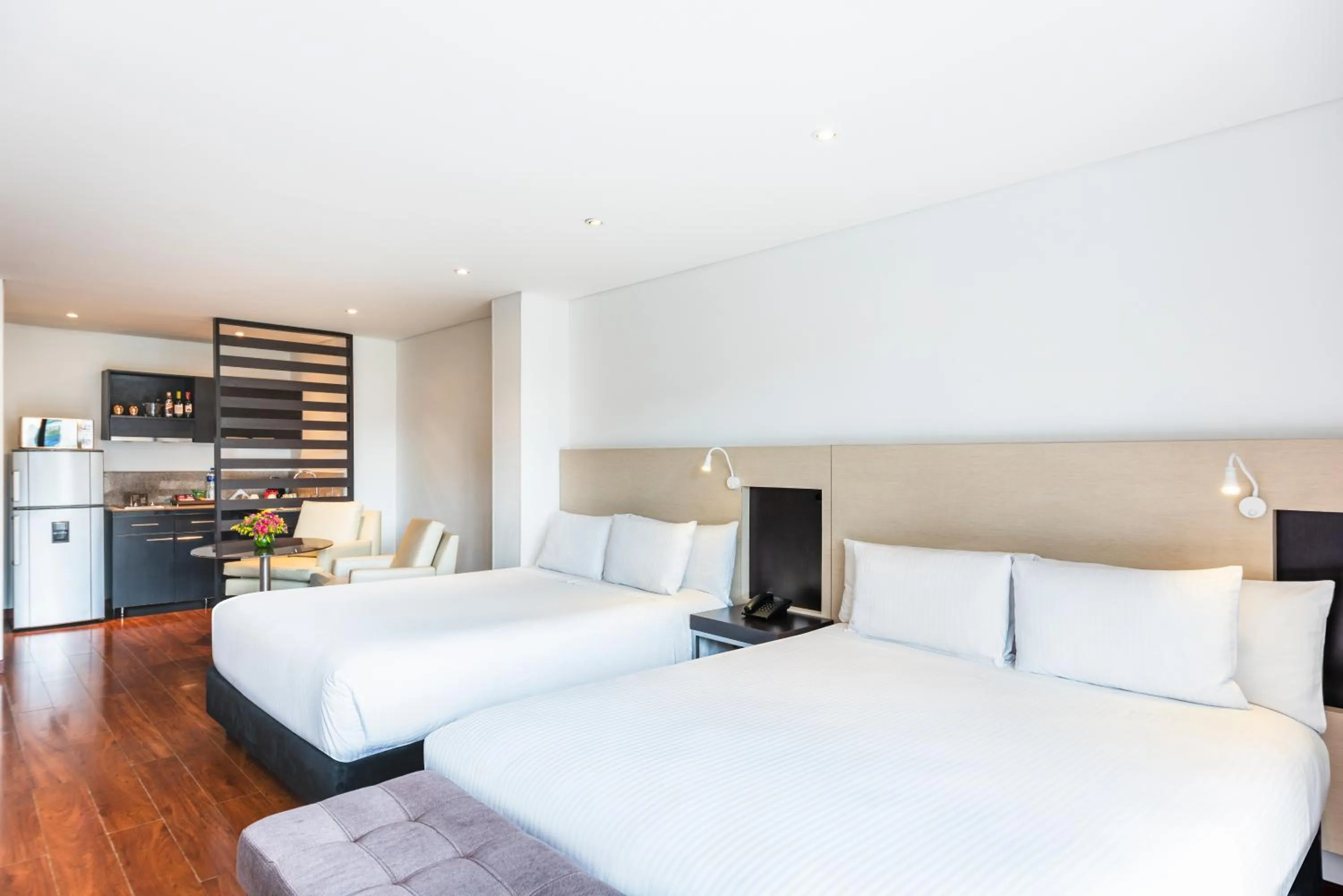 Bed in Hotel Jazz Apartments