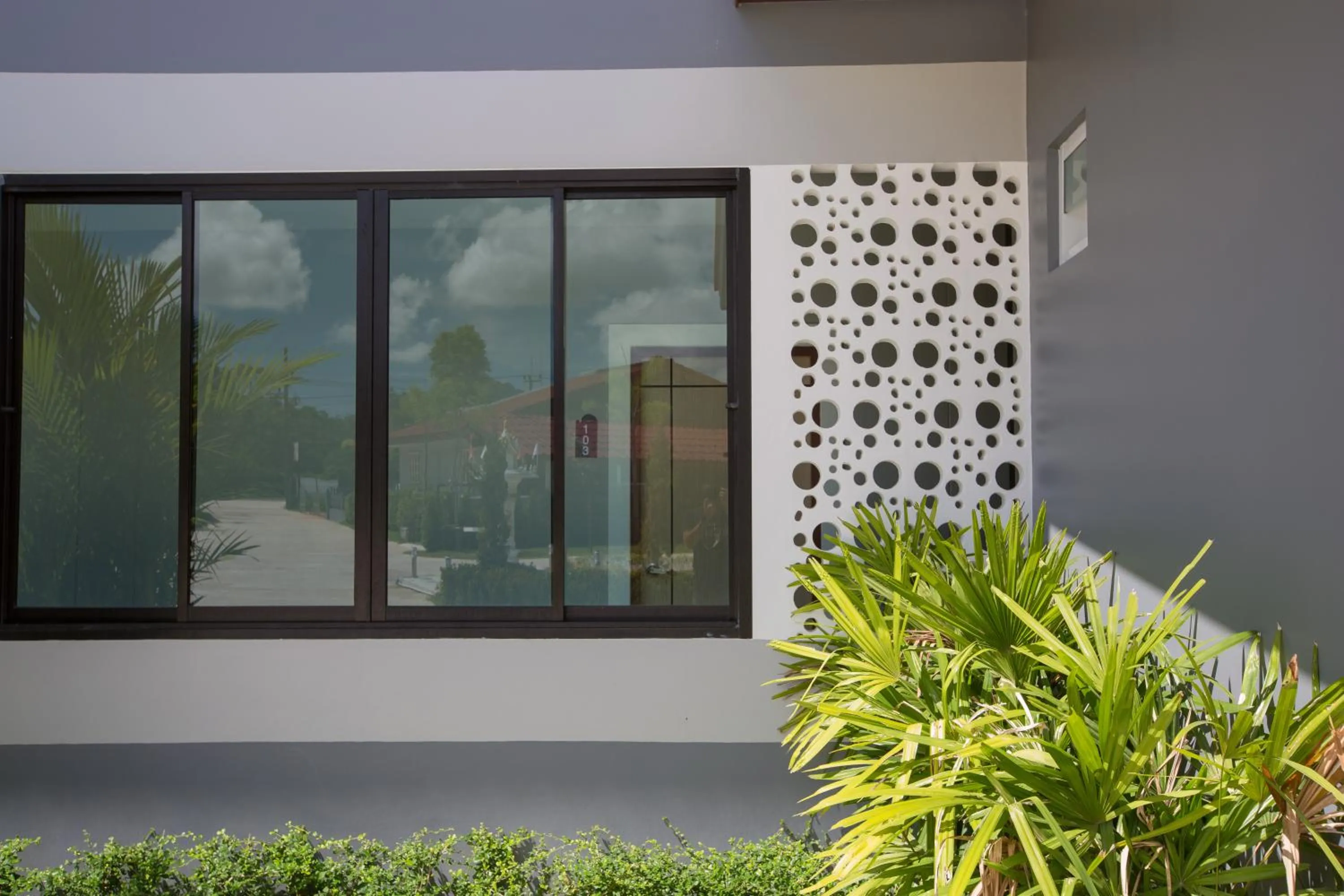 Property building in Phant at Thalang Service Apartment