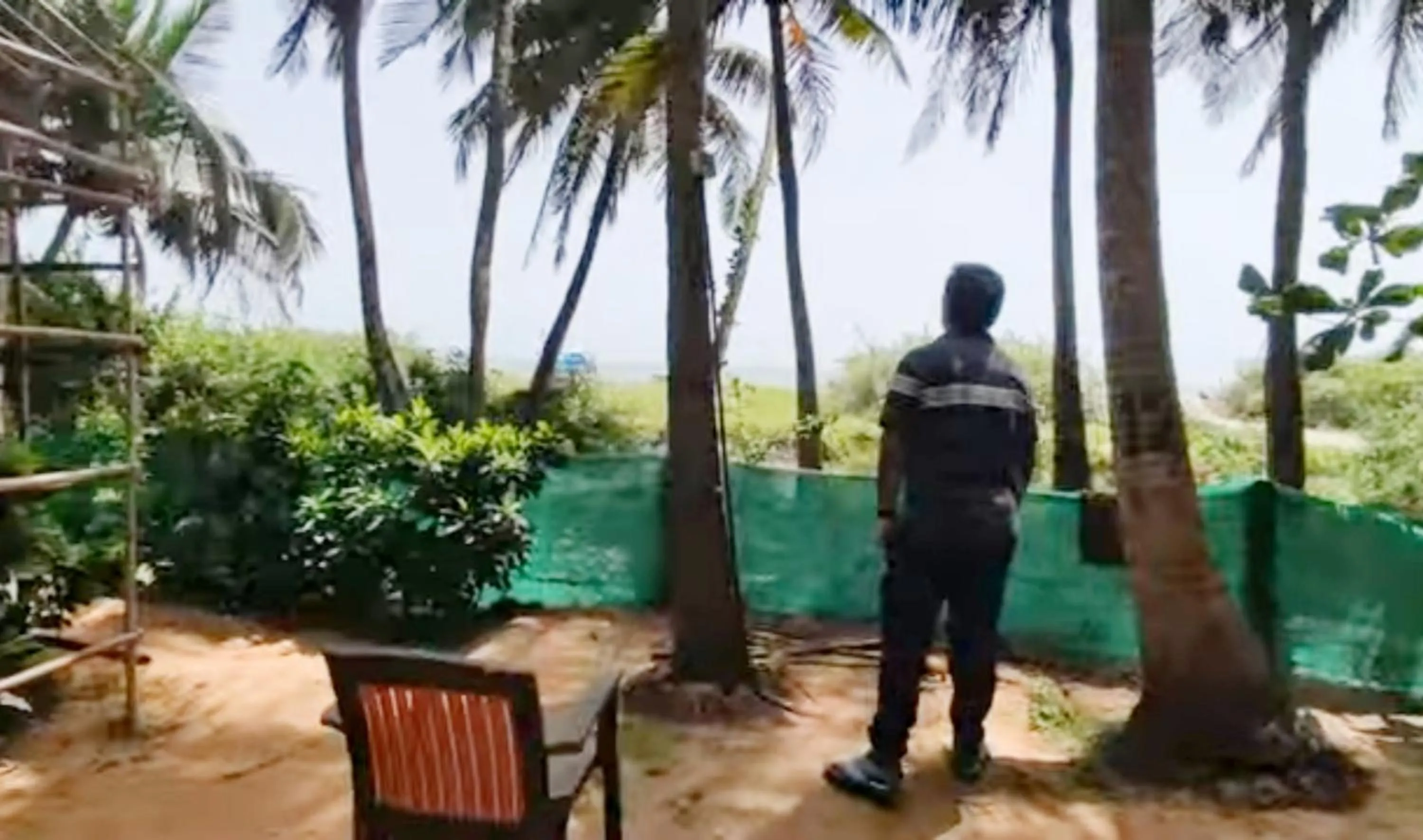 Garden in Samant Beach Resort