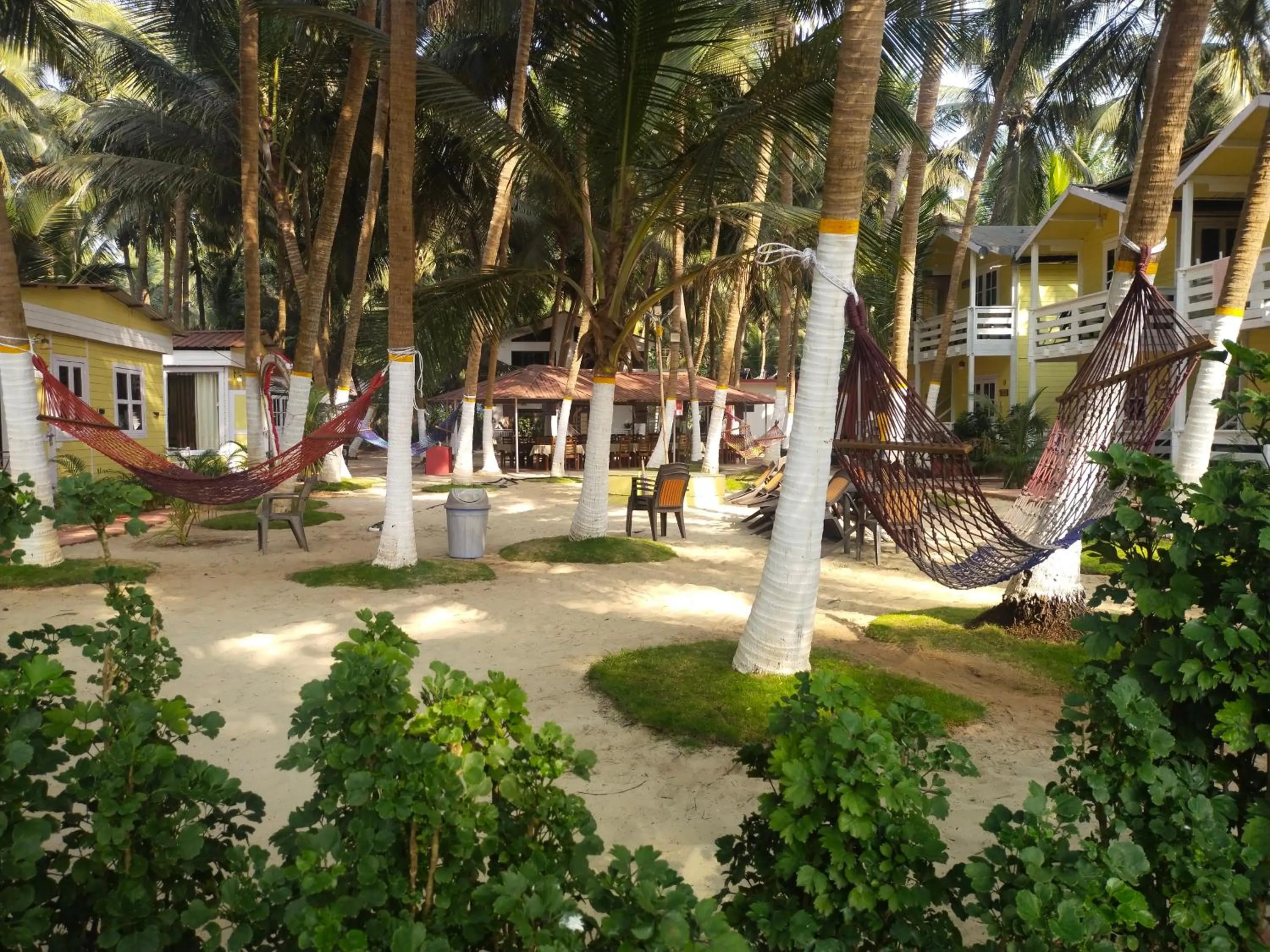 Garden in Samant Beach Resort