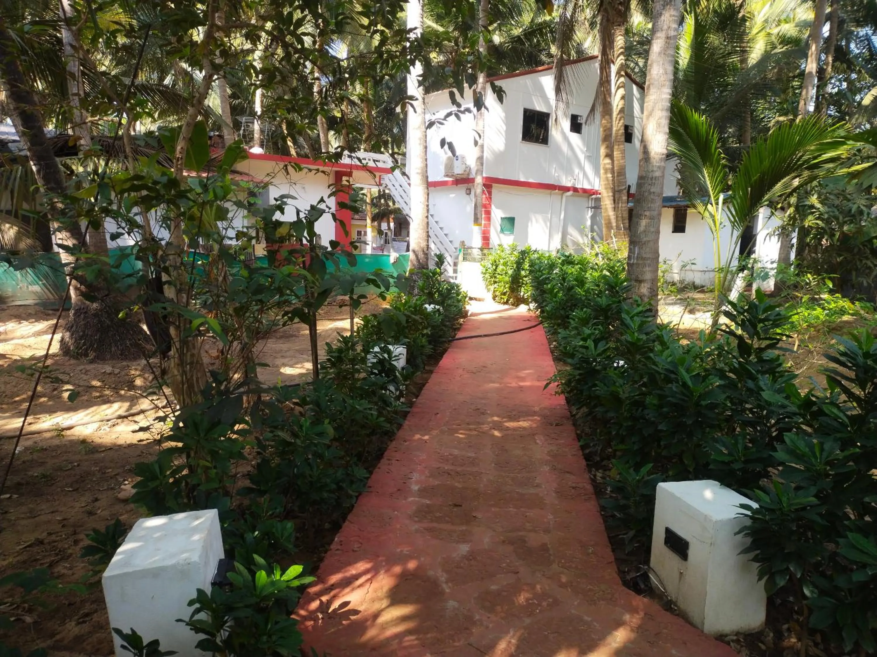 Garden in Samant Beach Resort