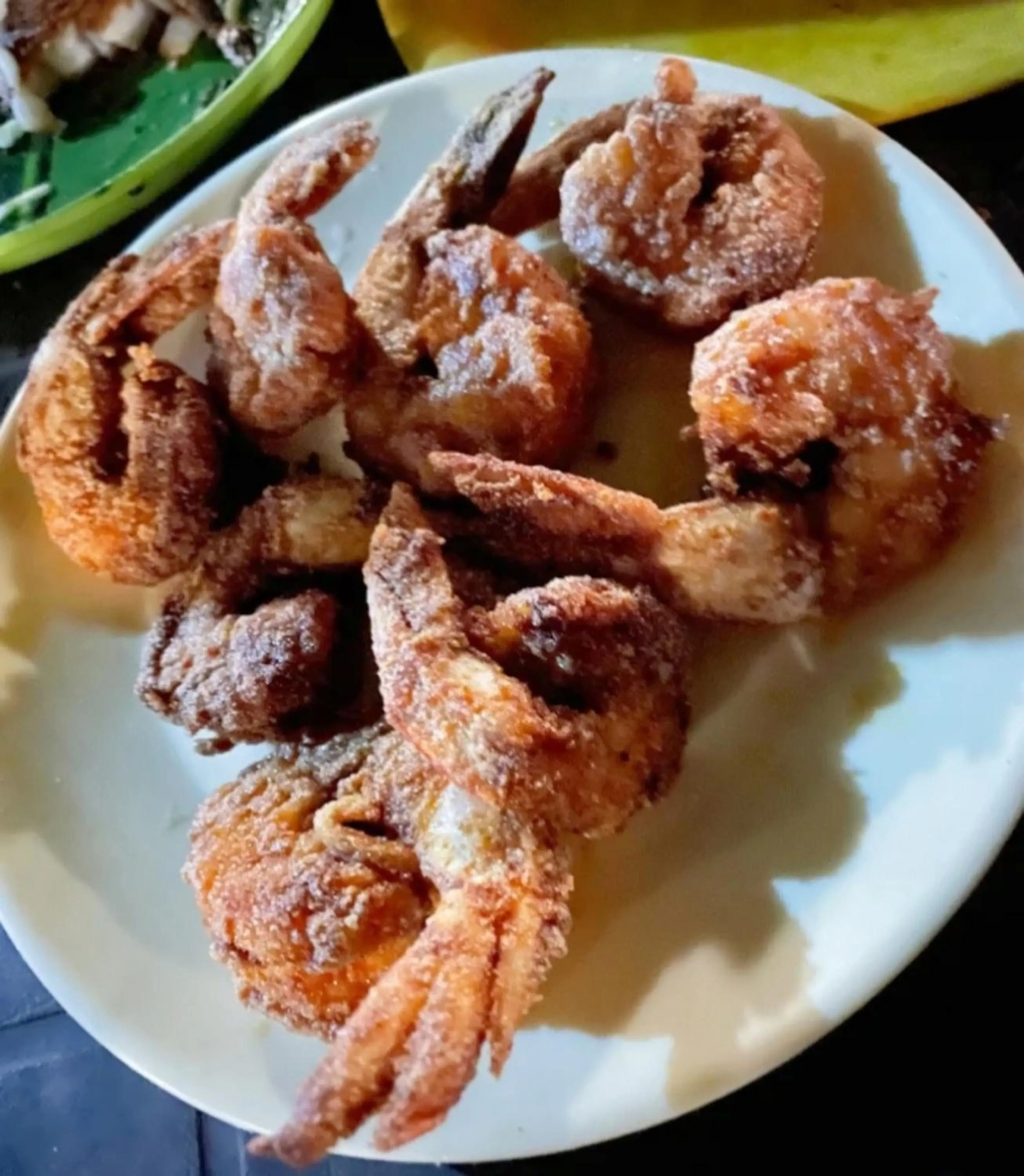 Food and drinks in Samant Beach Resort