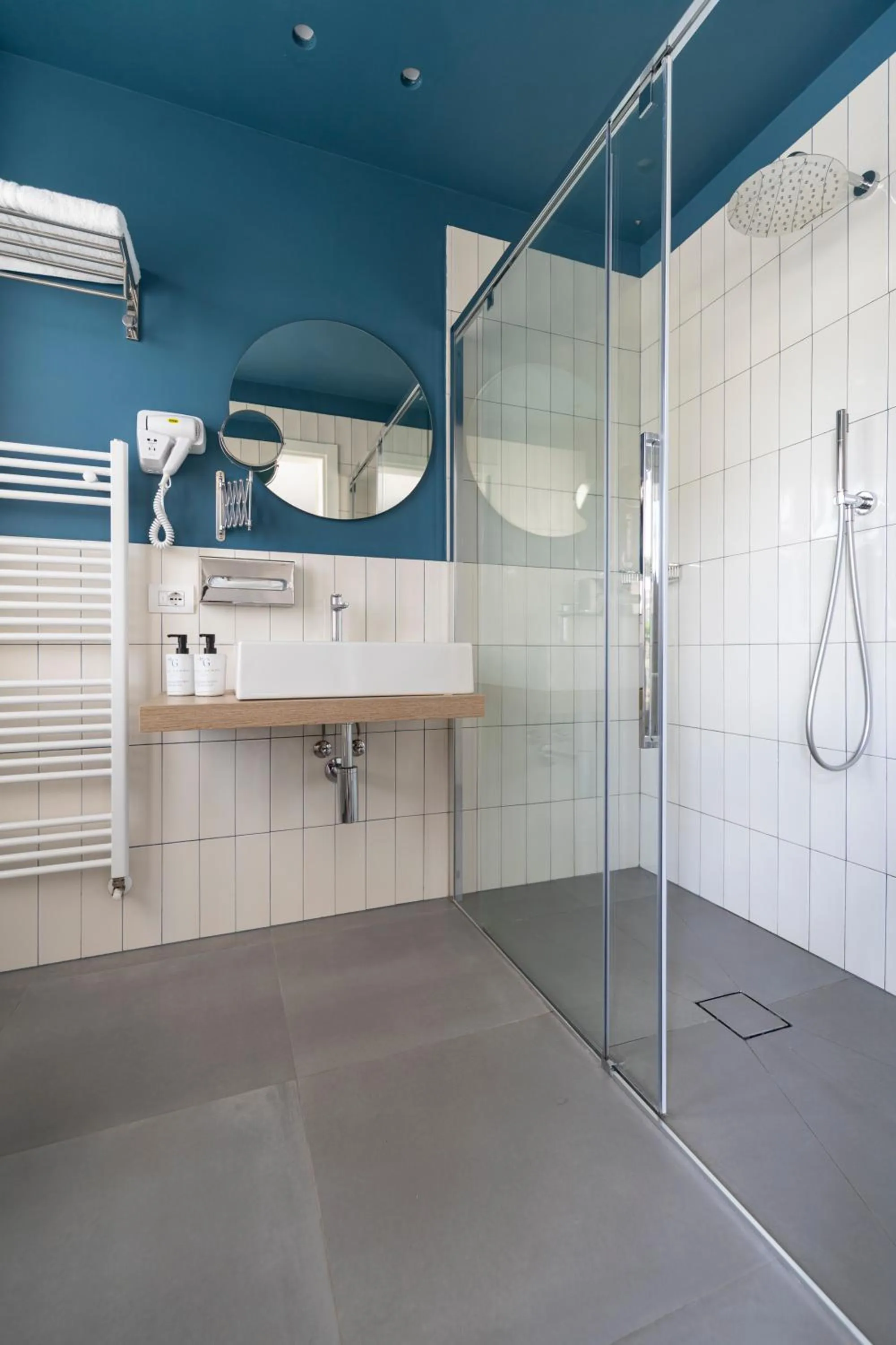 Bathroom in Hotel Gemma