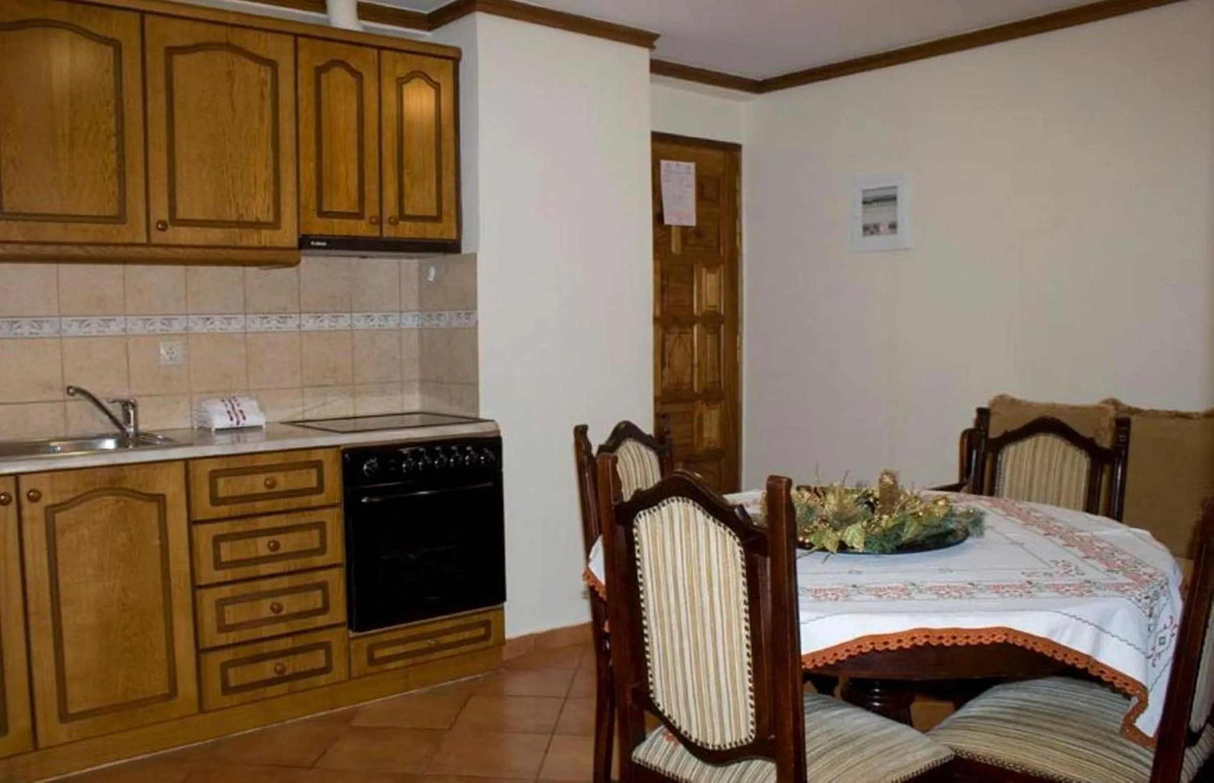 Kitchen or kitchenette in Marianna's Home Accommodation