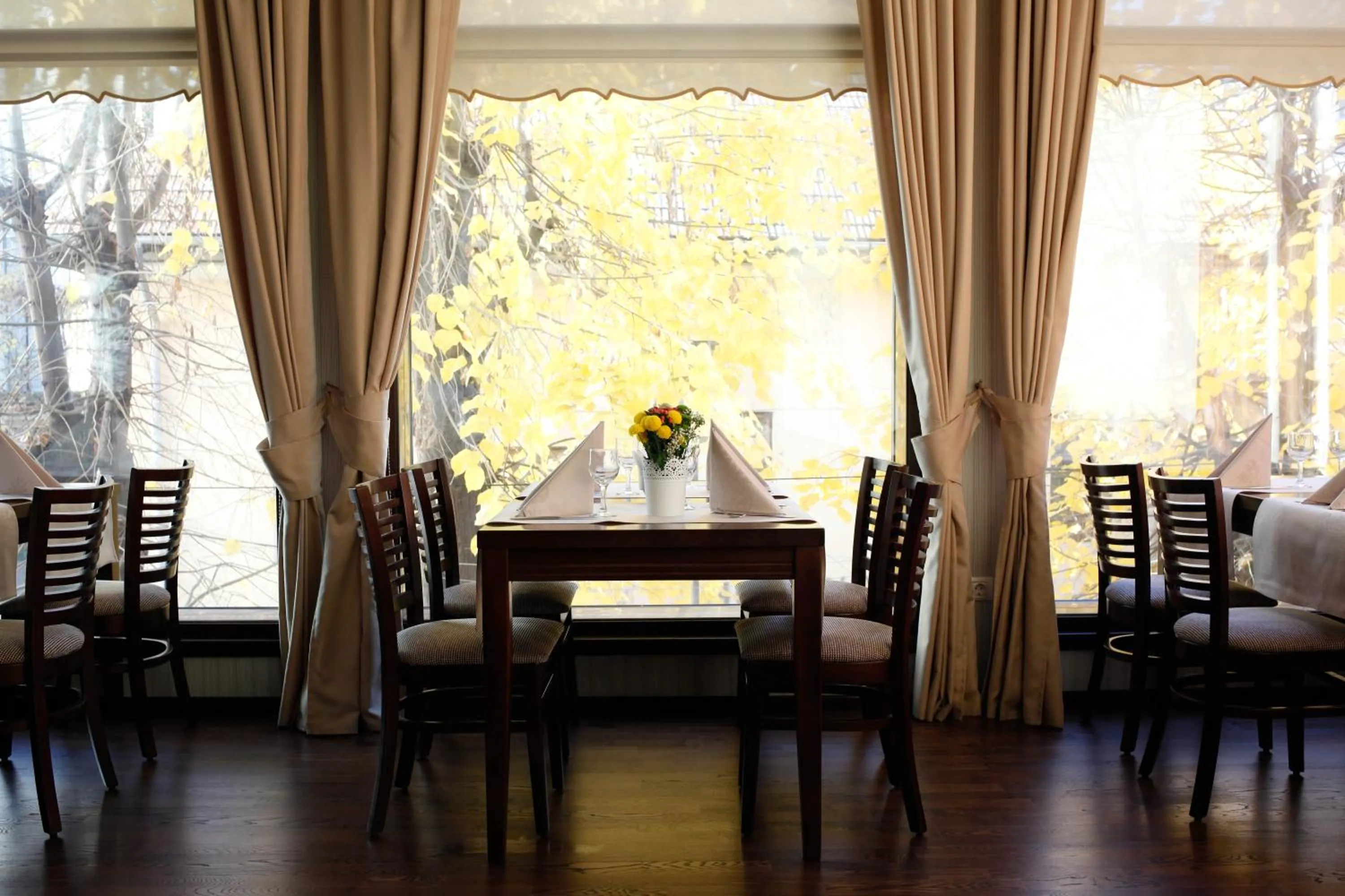 Restaurant/places to eat in ibis Styles Pitesti Arges