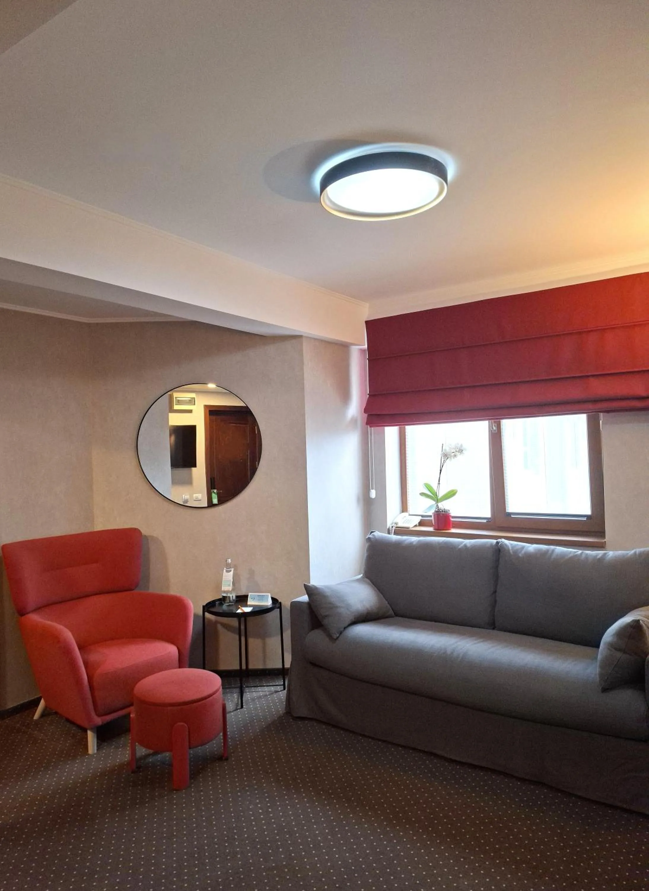 Living room in ibis Styles Pitesti Arges