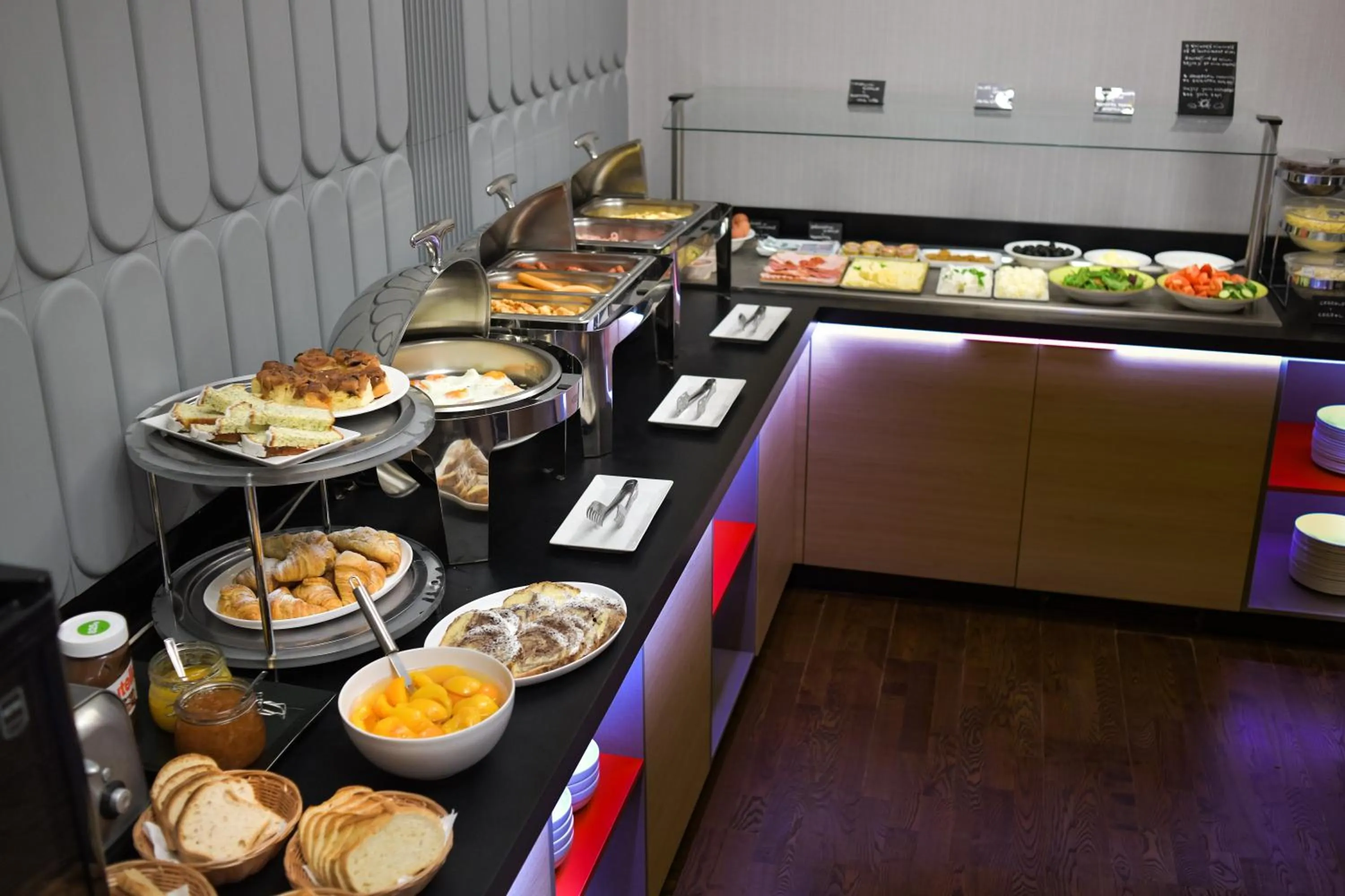Food in ibis Styles Pitesti Arges
