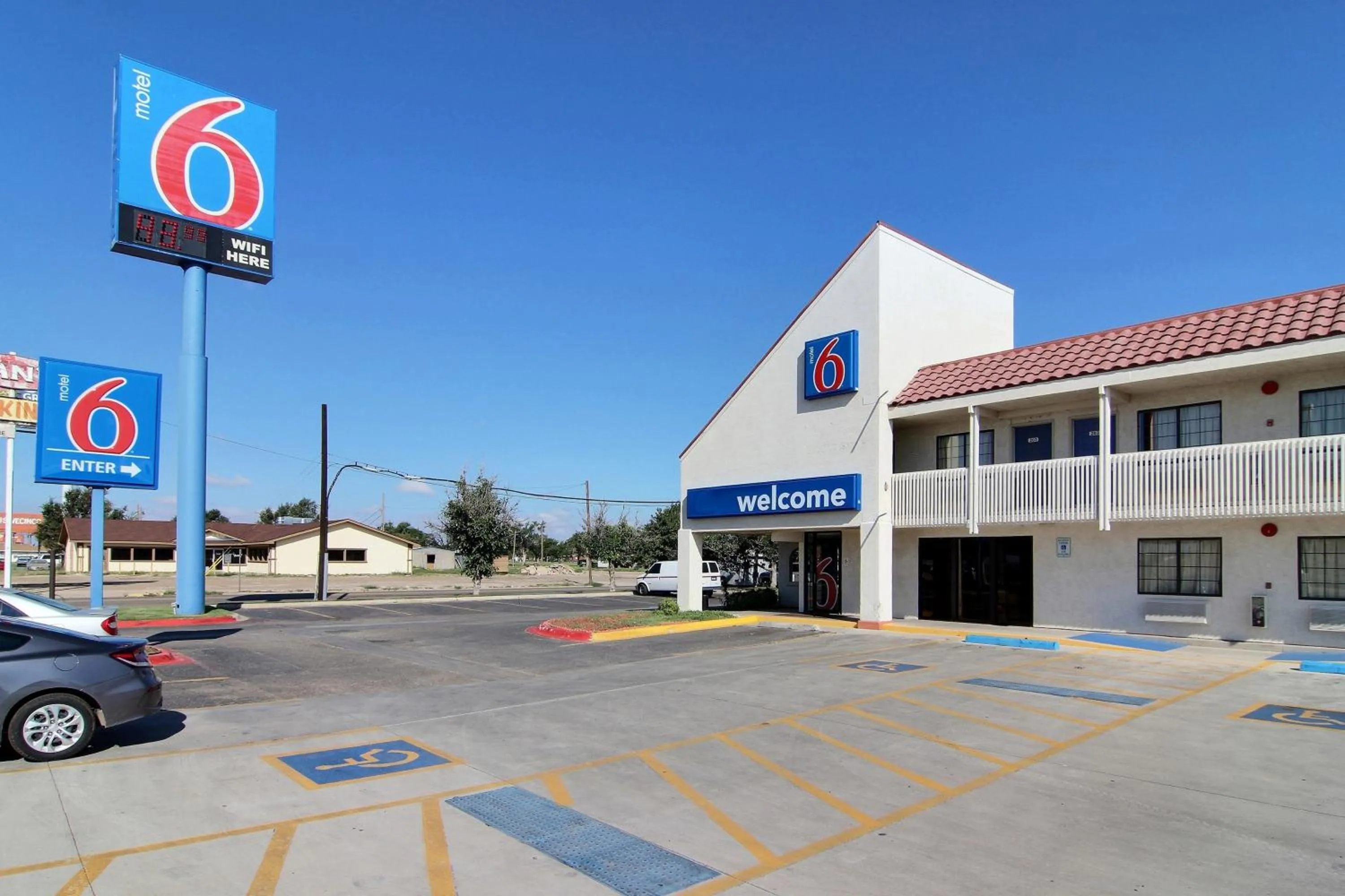 Property building in Motel 6-Amarillo, TX - Airport