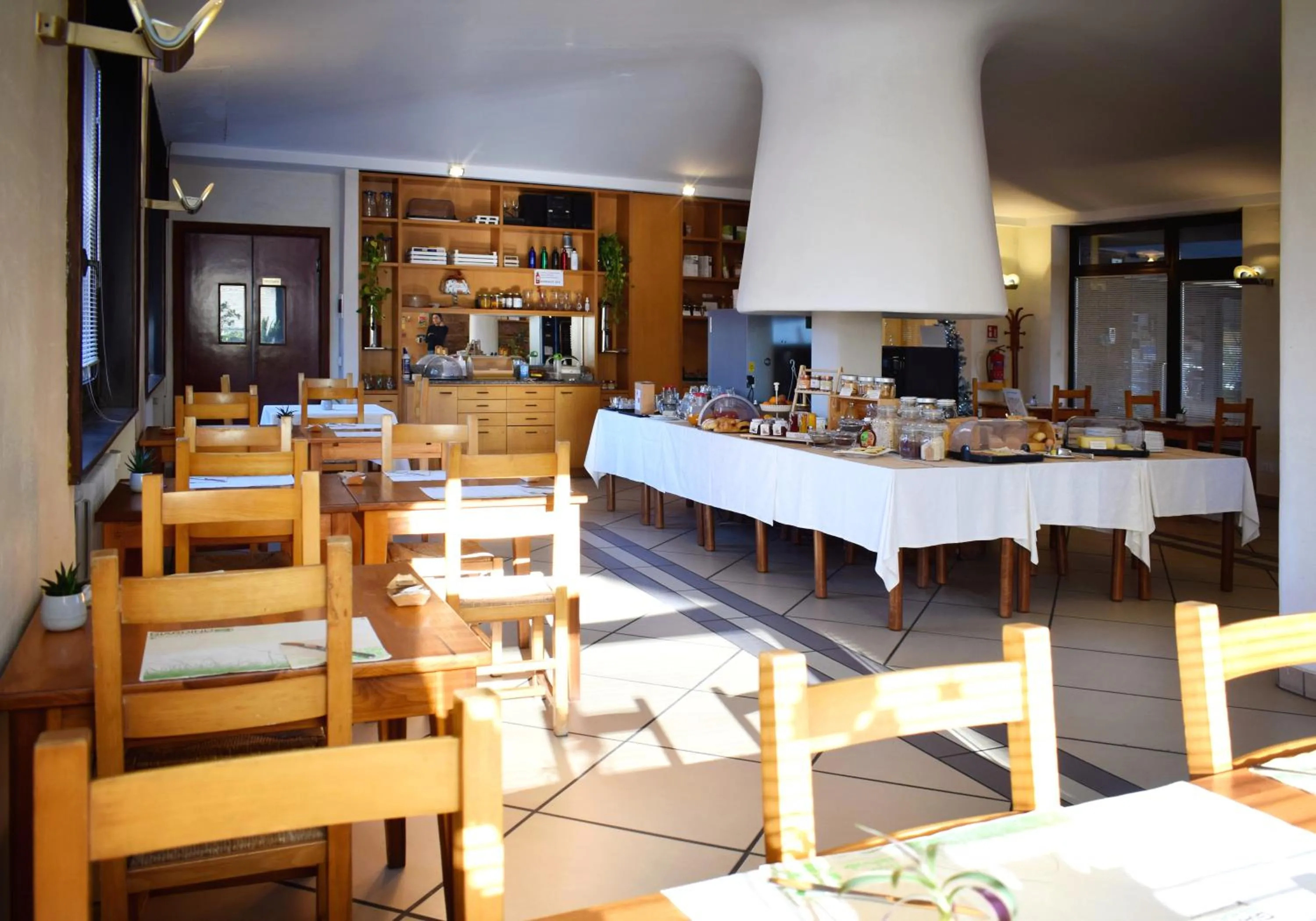 Breakfast in Hotel Giardino