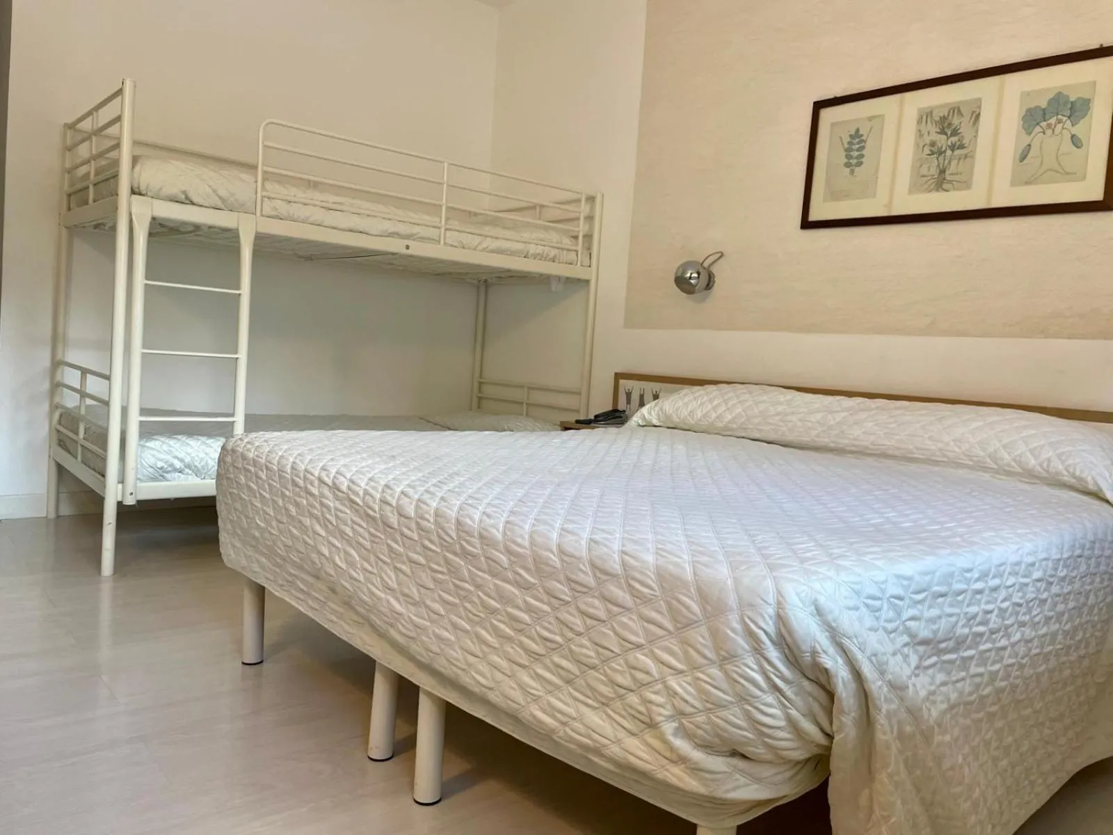 Bedroom, Bed in Hotel Giardino