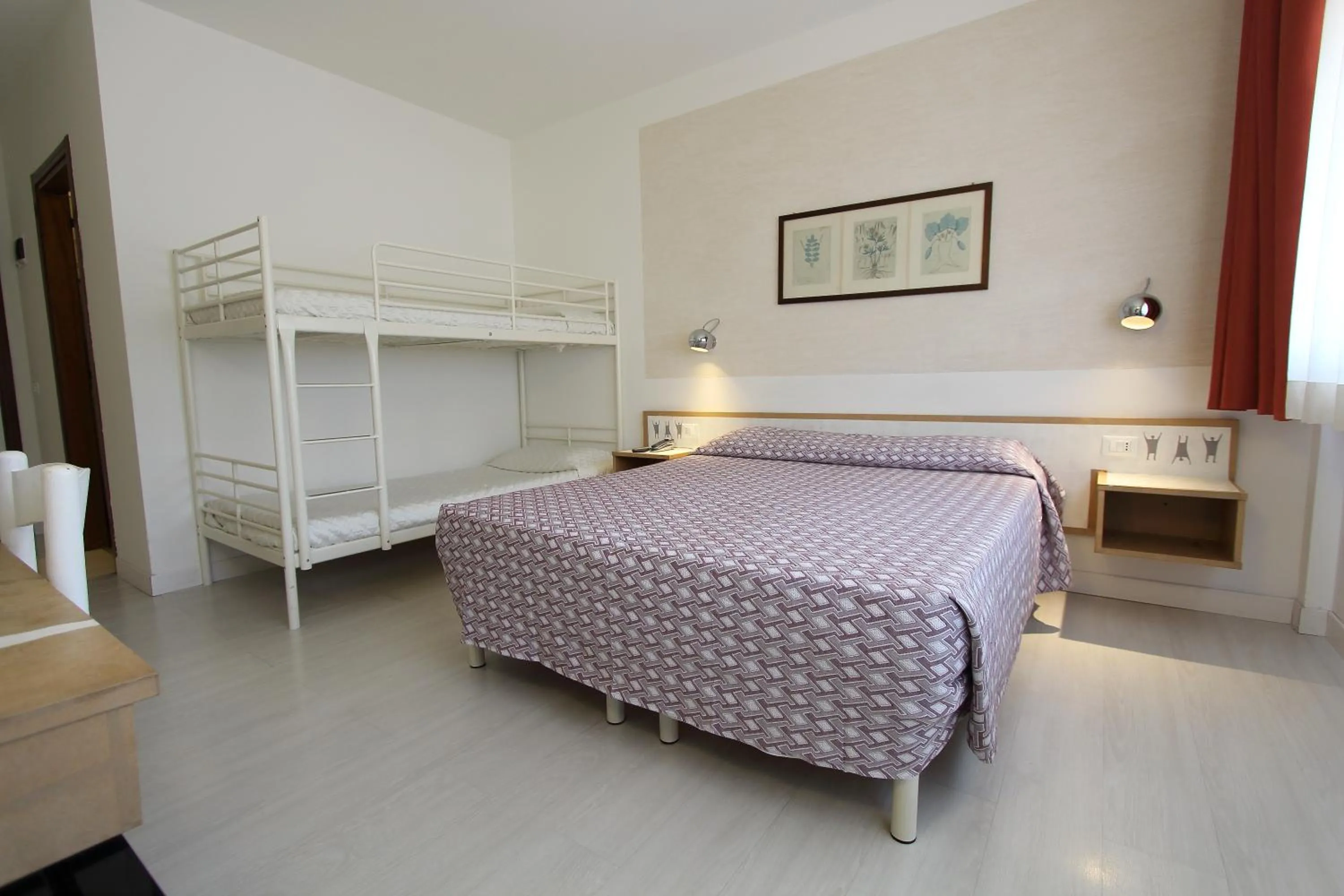 Bedroom, Bed in Hotel Giardino