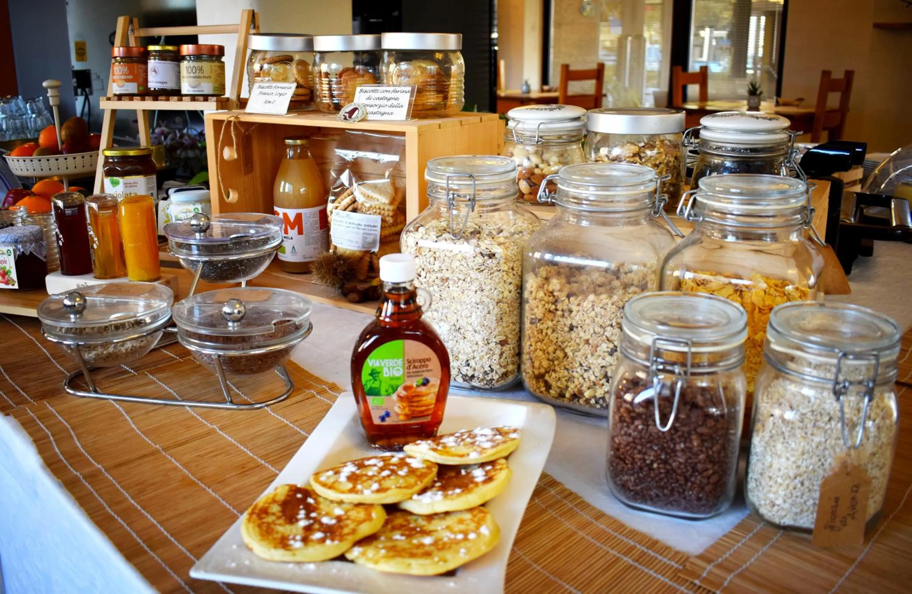 Breakfast in Hotel Giardino