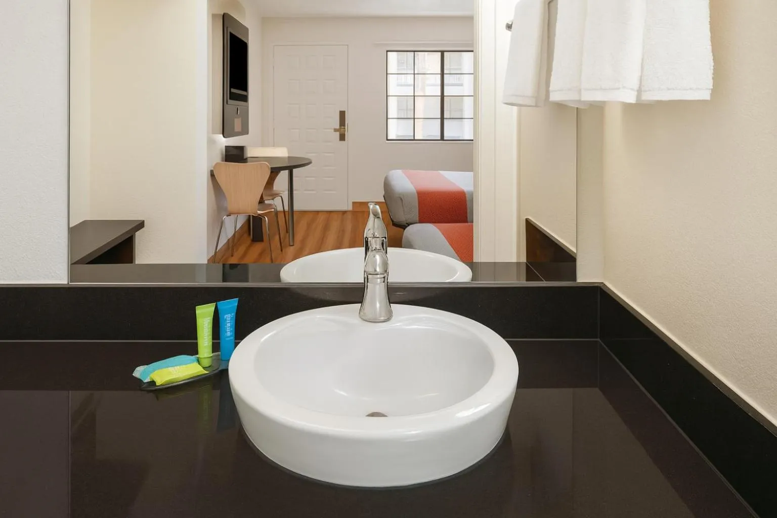 Bathroom in Motel 6-Thousand Oaks, CA