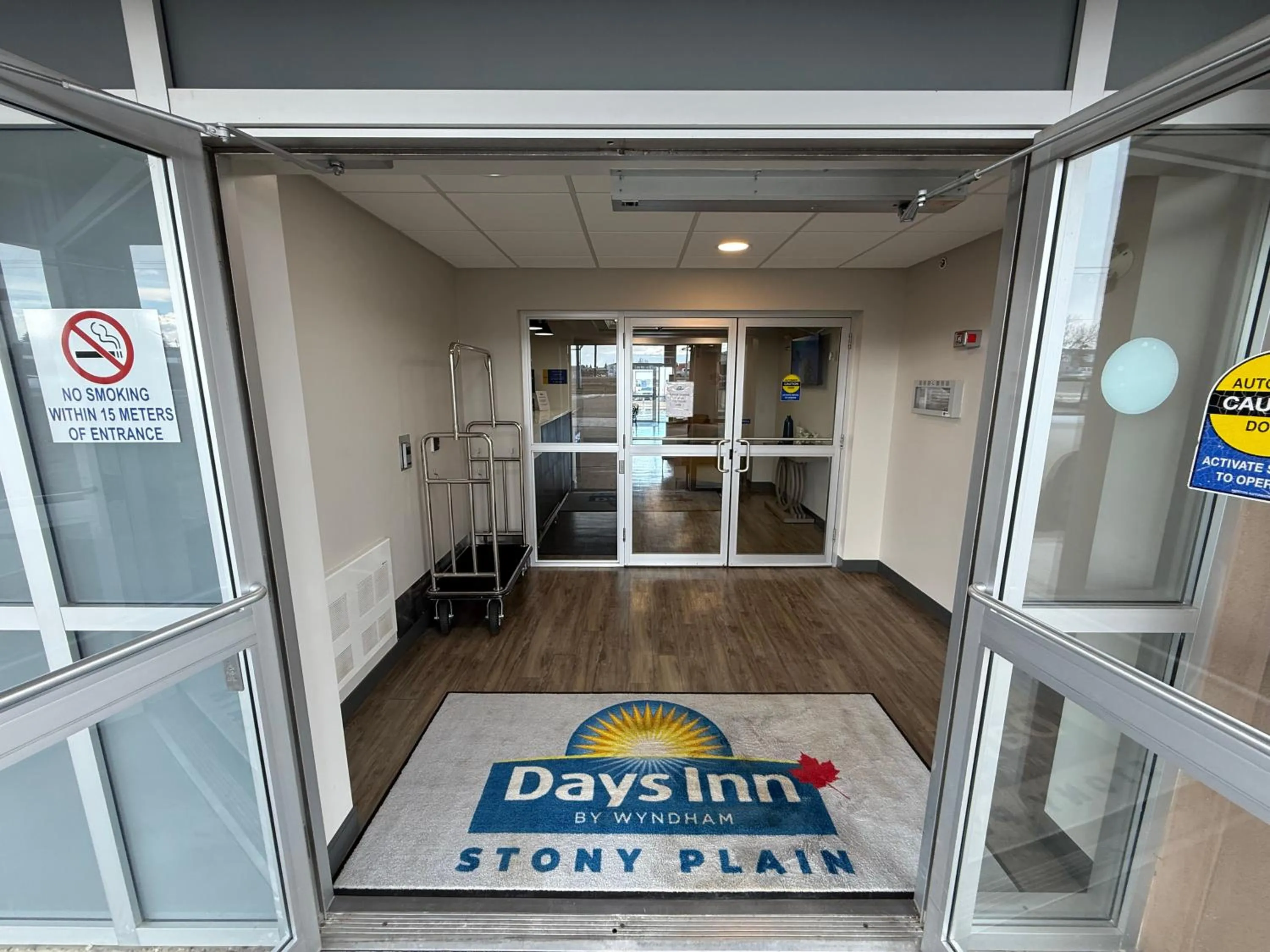 Days Inn by Wyndham Stony Plain